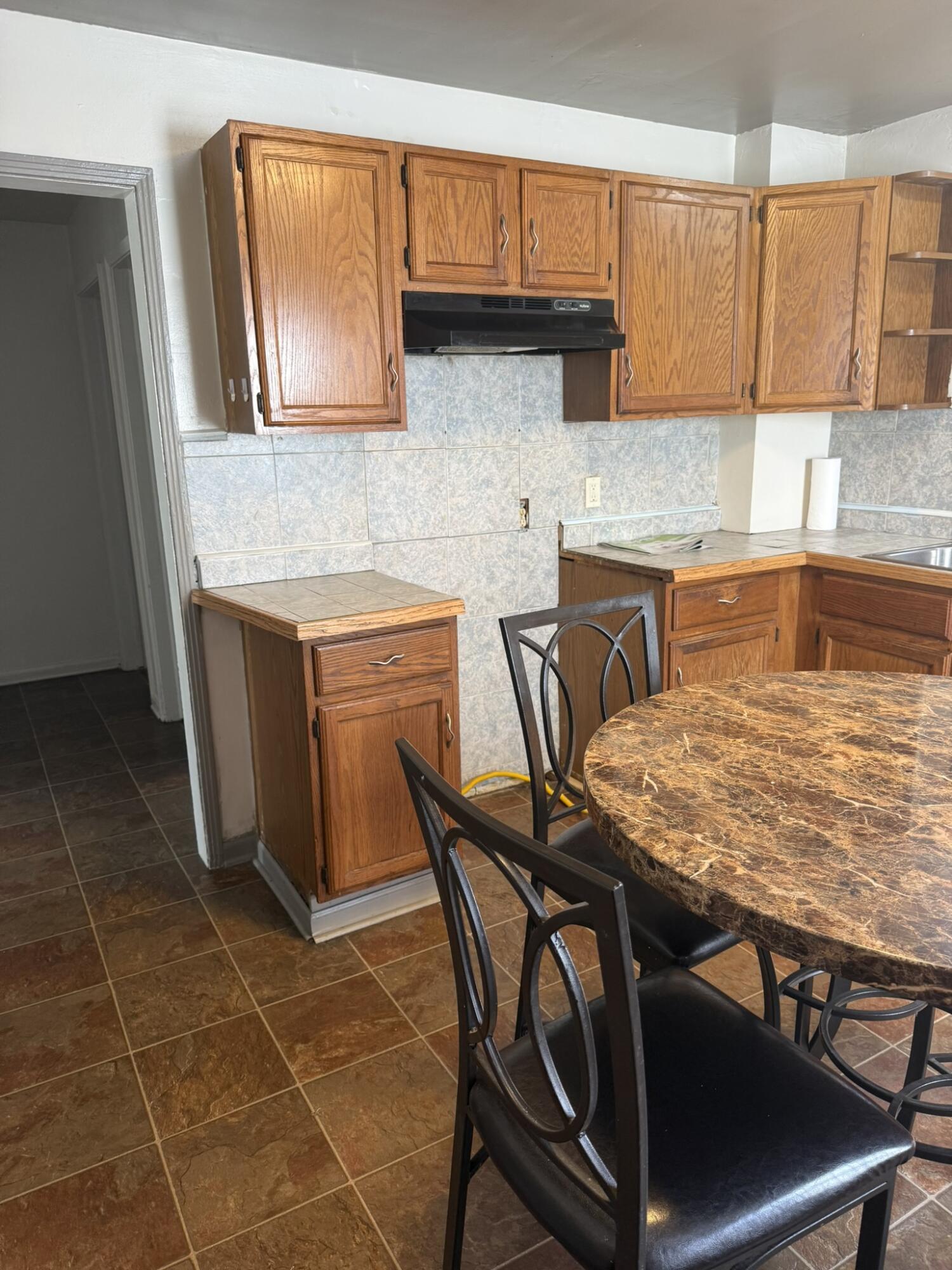 1860 Ray Street Muskegon MI 49442