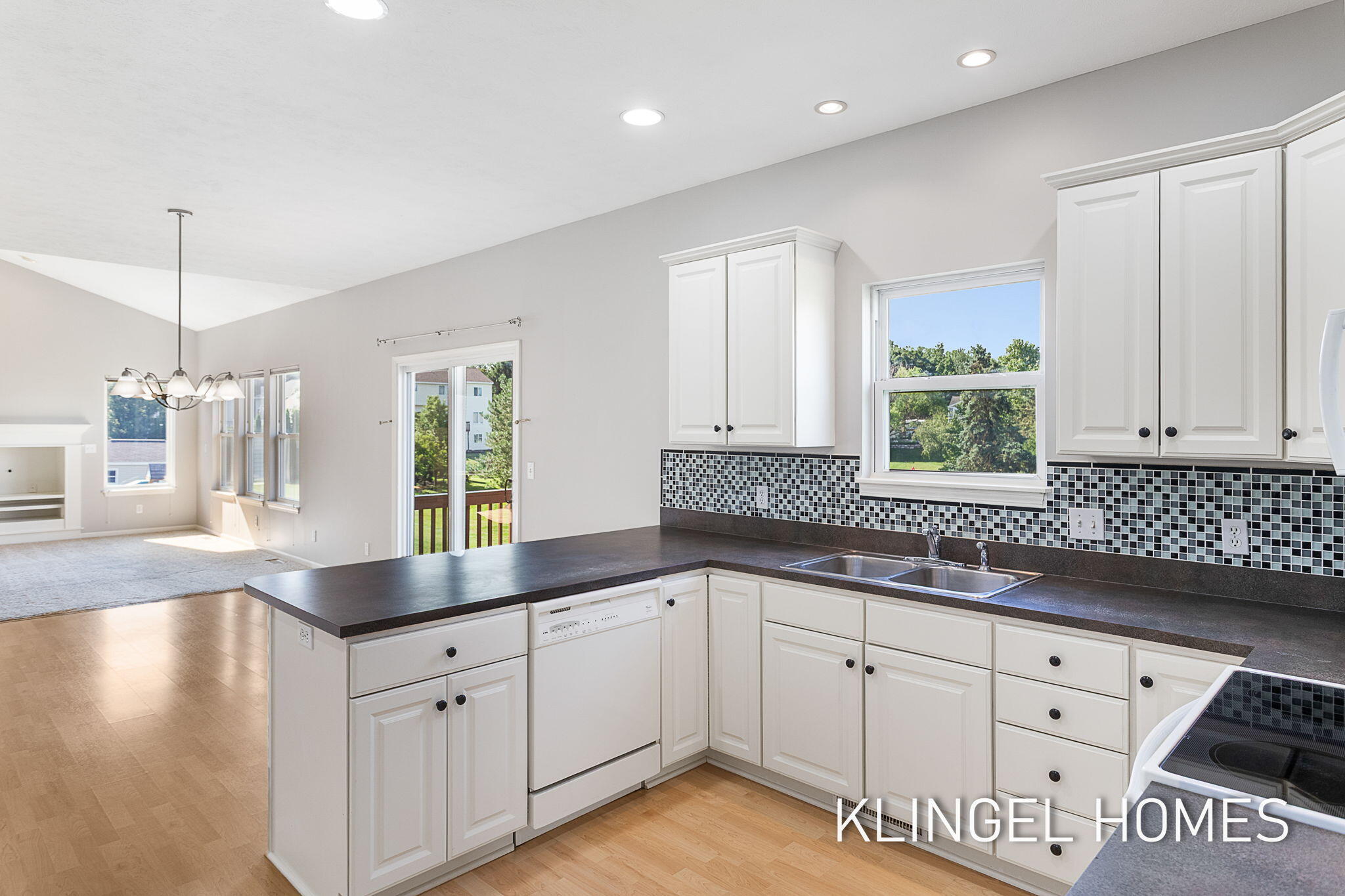 8626 Suntree Lane Zeeland MI 49464