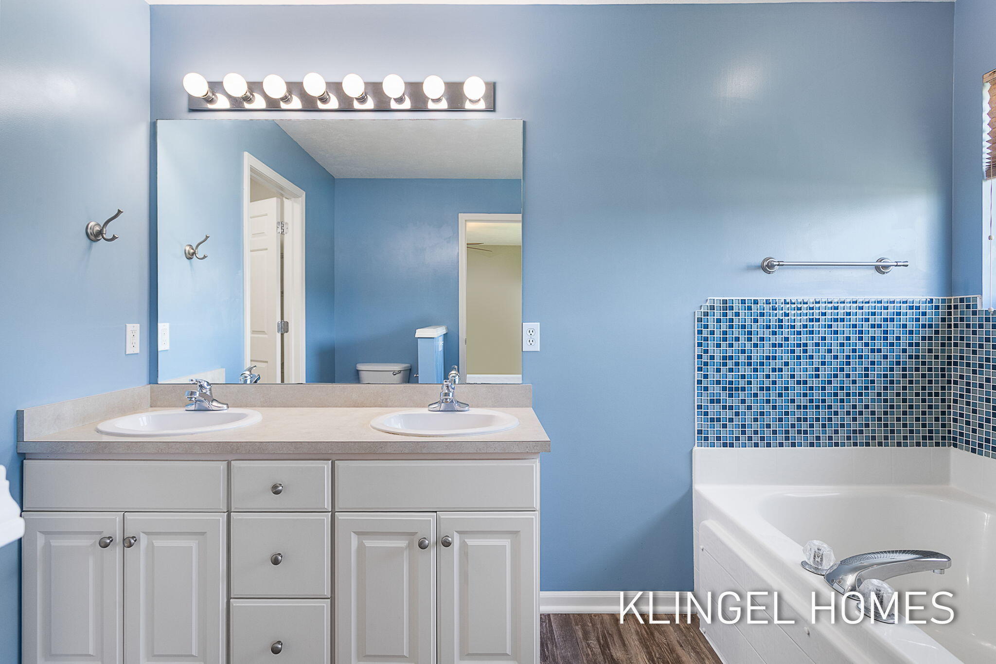 8626 Suntree Lane Zeeland MI 49464