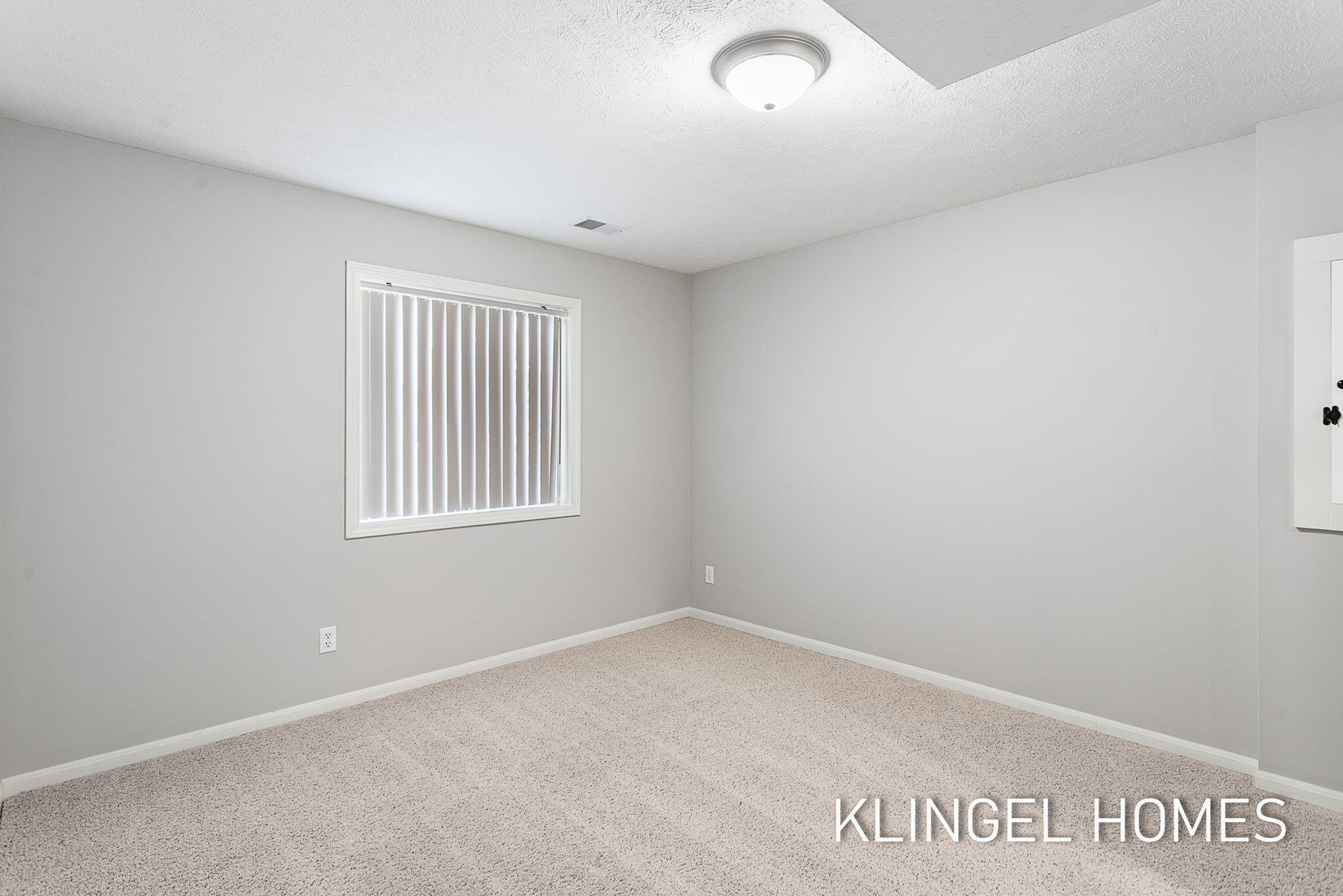 8626 Suntree Lane Zeeland MI 49464