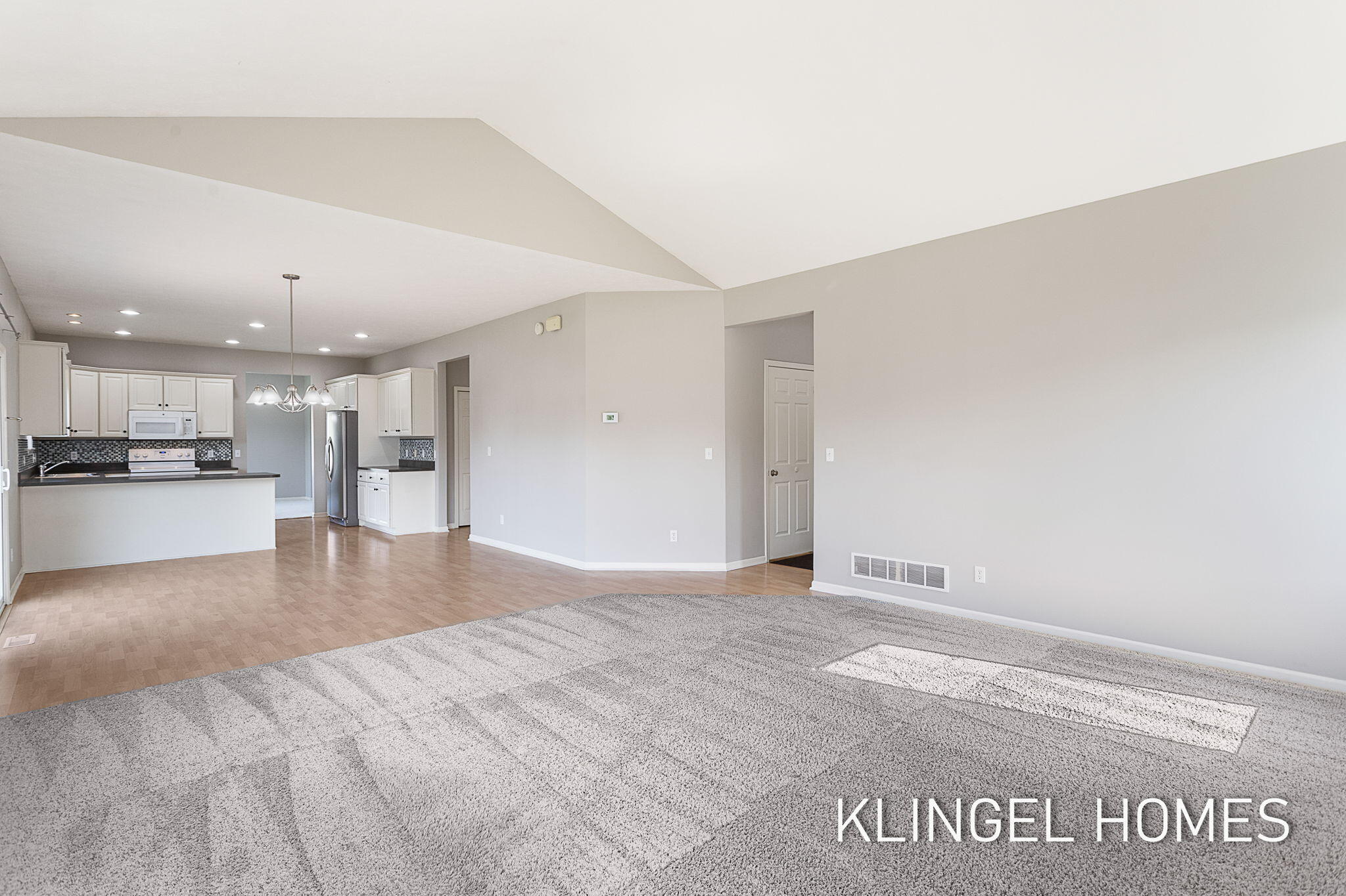 8626 Suntree Lane Zeeland MI 49464