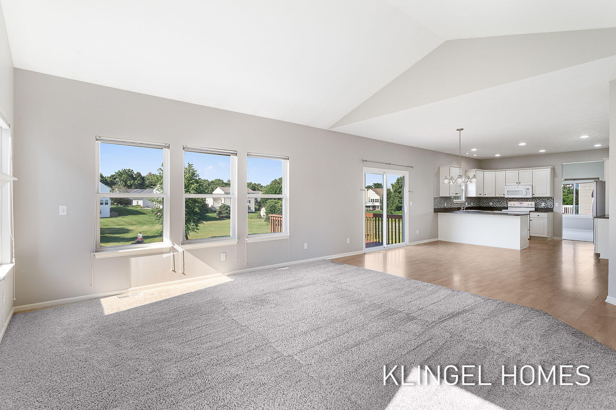 8626 Suntree Lane Zeeland MI 49464