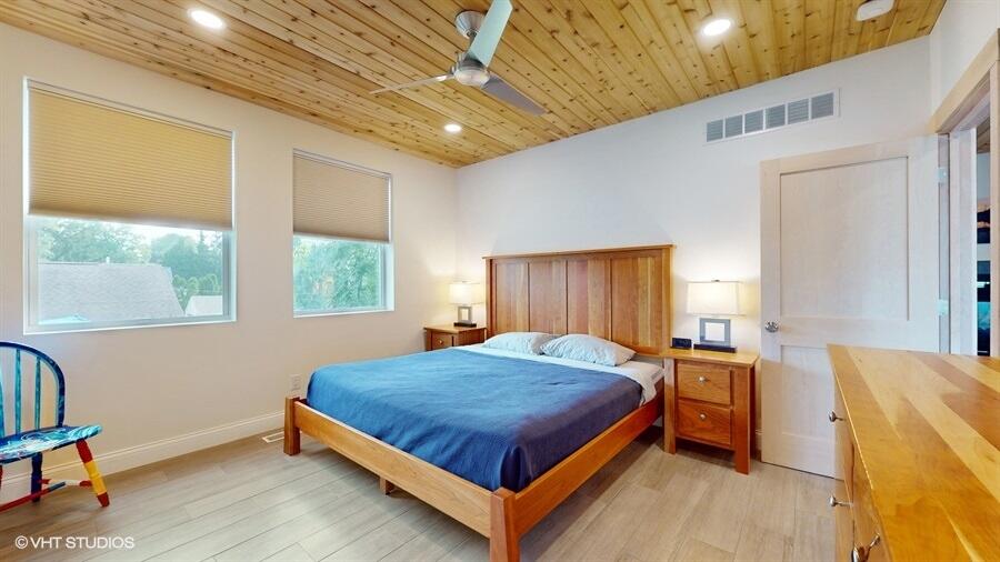 345 Park Avenue South Haven MI 49090