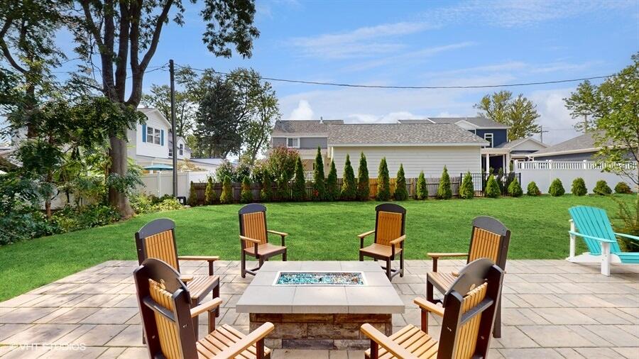 345 Park Avenue South Haven MI 49090