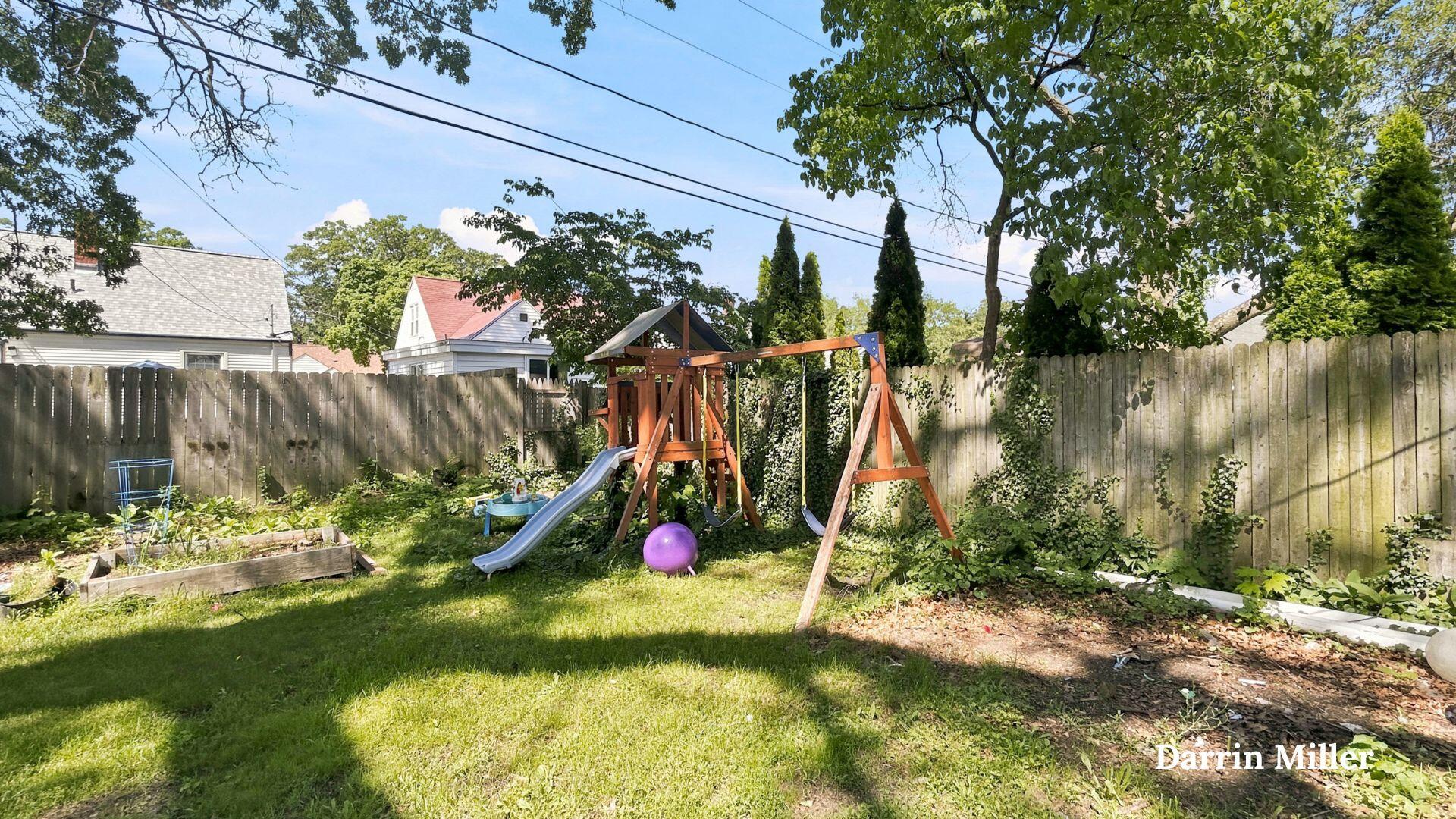 1426 Montague Avenue Muskegon MI 49441