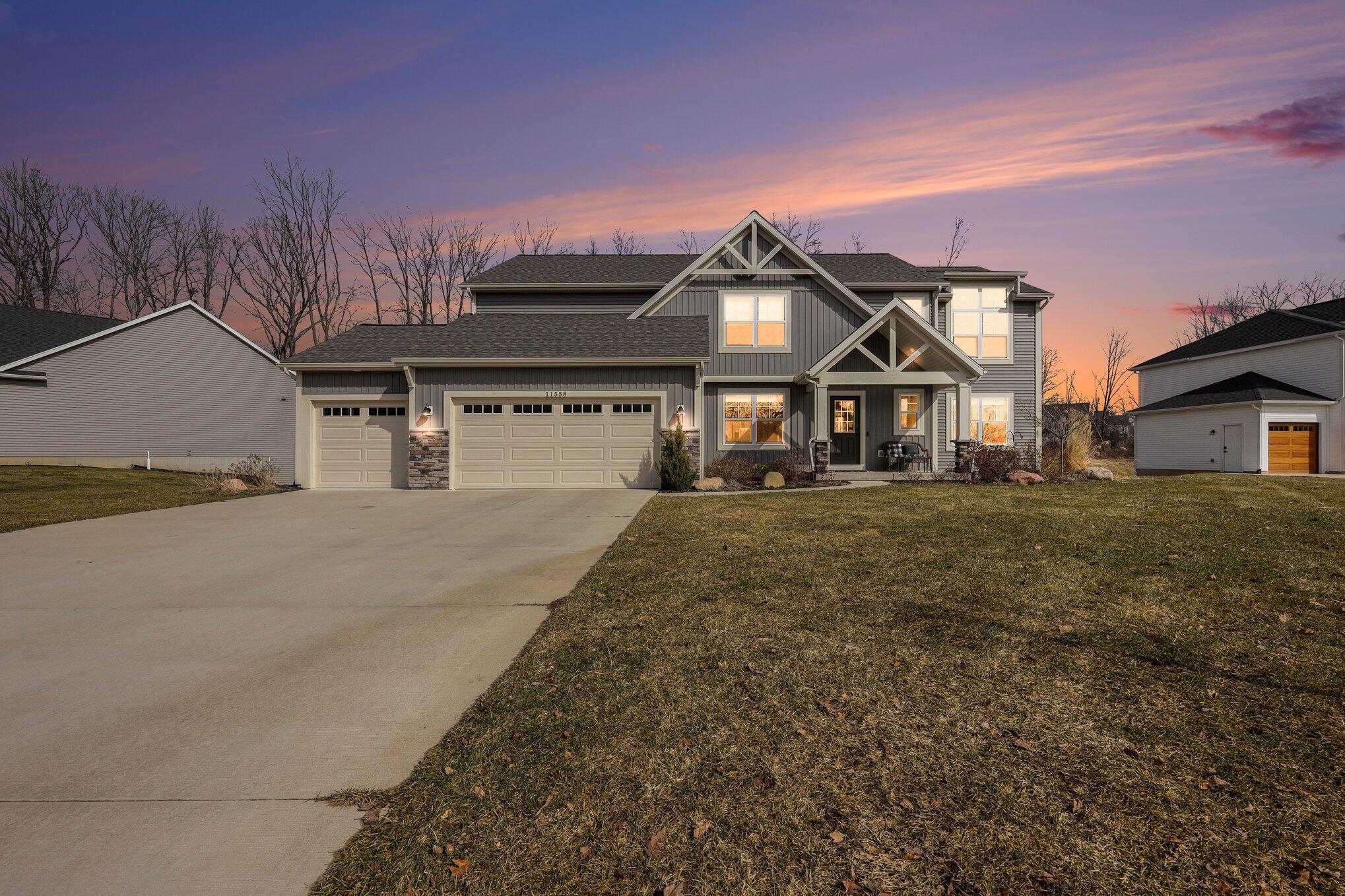 11558 Sessions Woods Drive W Grand Rapids MI 49534