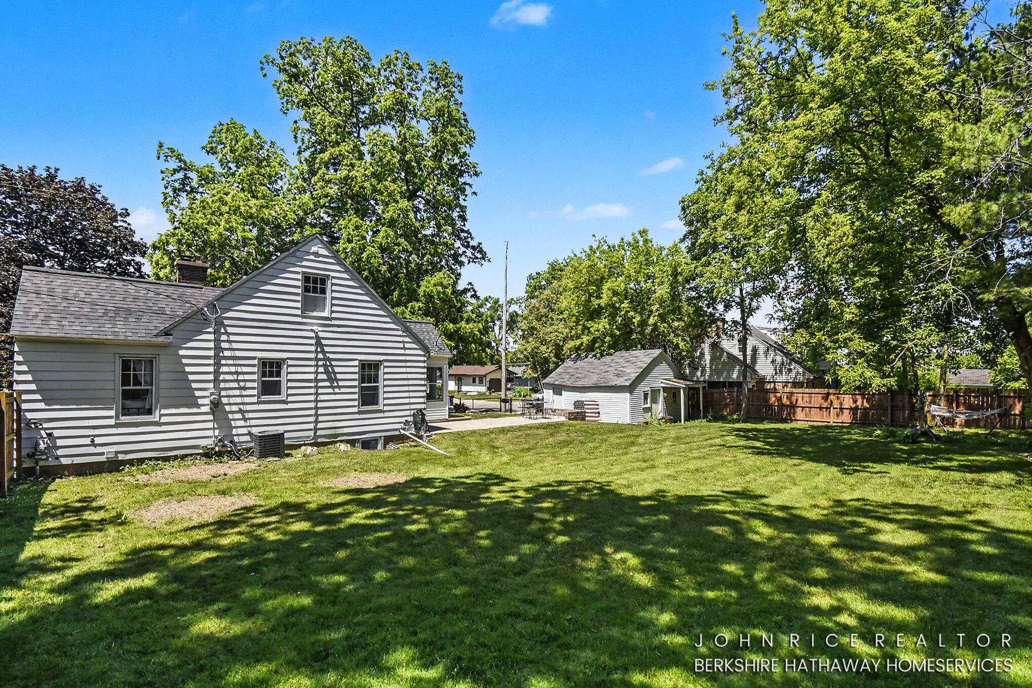 2101 Boston Street SE Grand Rapids MI 49506