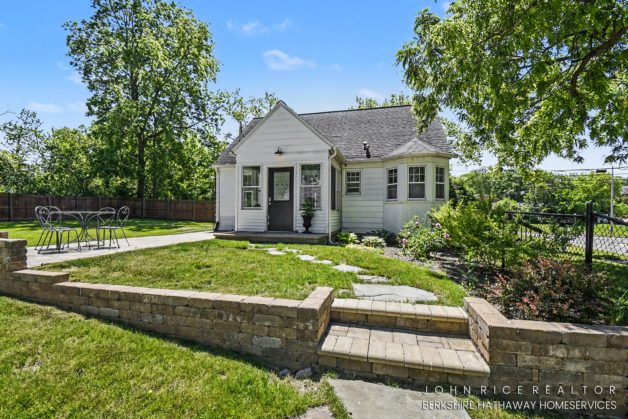 2101 Boston Street SE Grand Rapids MI 49506