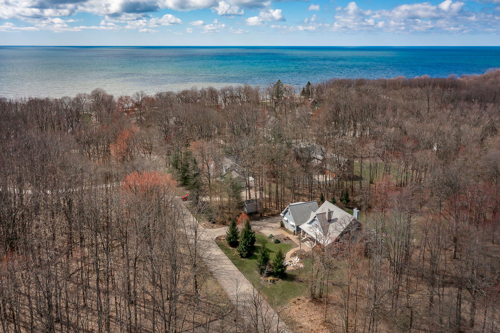 6927 Old Owl Drive Fennville MI 49408