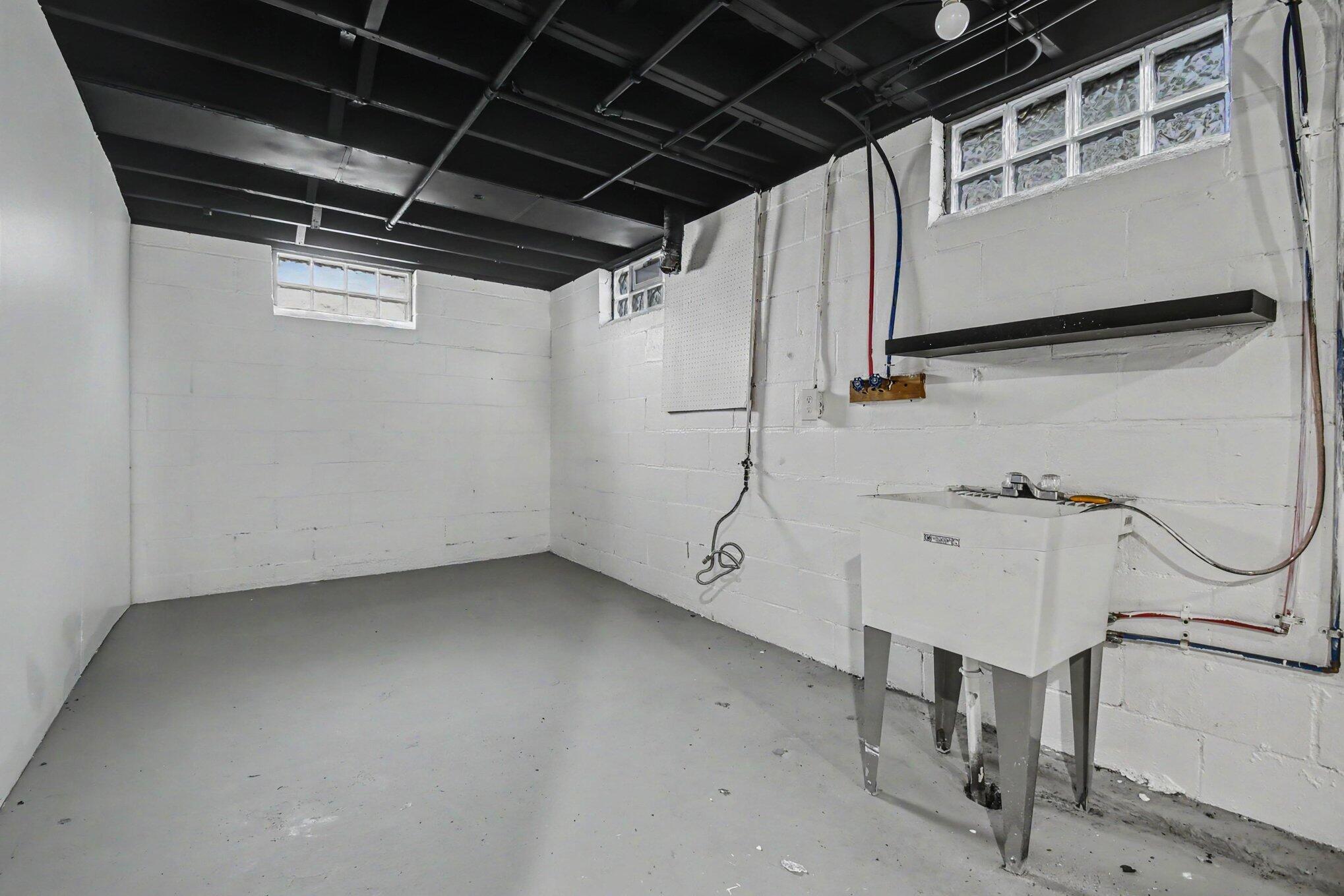 1419 Linwood Street SE Grand Rapids MI 49507