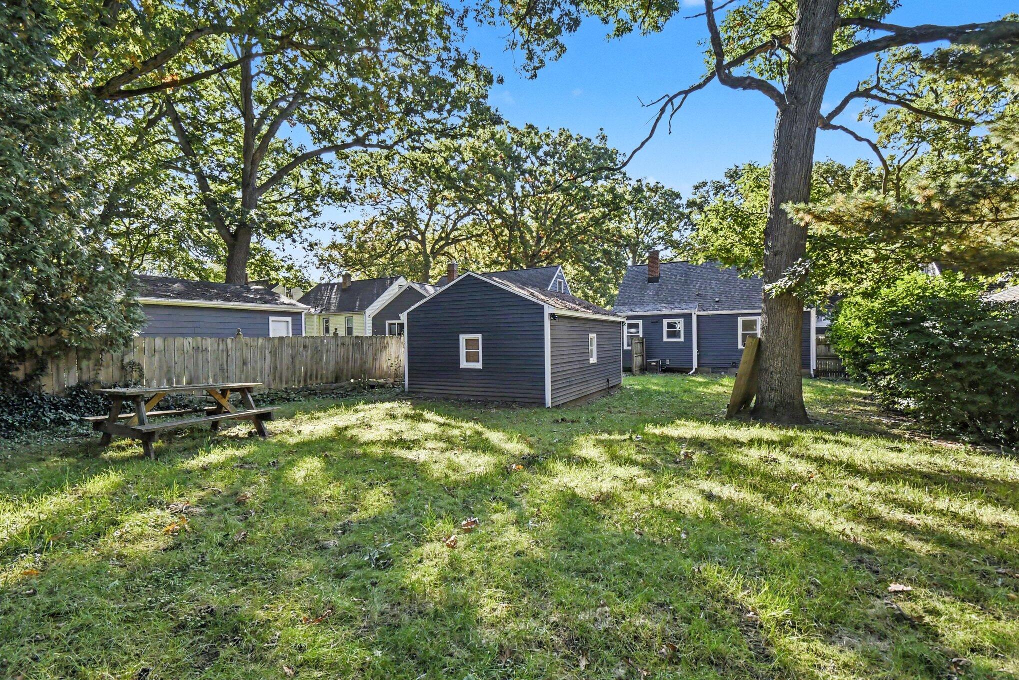 1419 Linwood Street SE Grand Rapids MI 49507