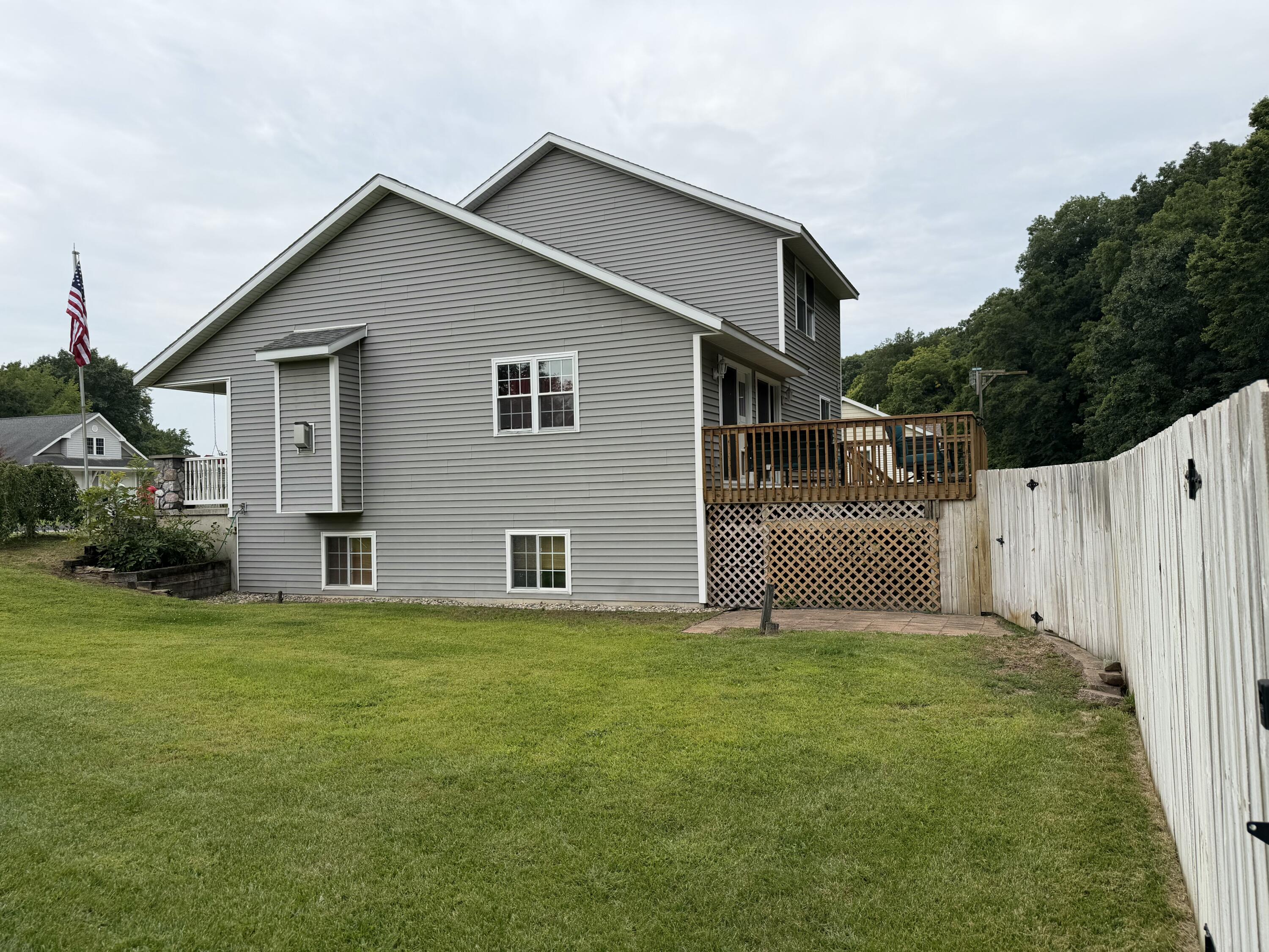 3221 Fairhaven Drive Allegan MI 49010