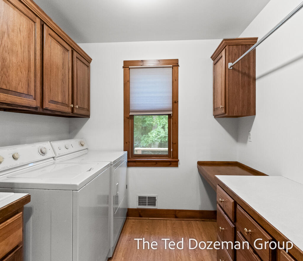 16565 Greenly Street Holland MI 49424