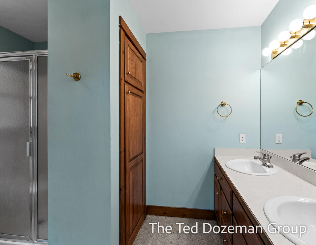 16565 Greenly Street Holland MI 49424