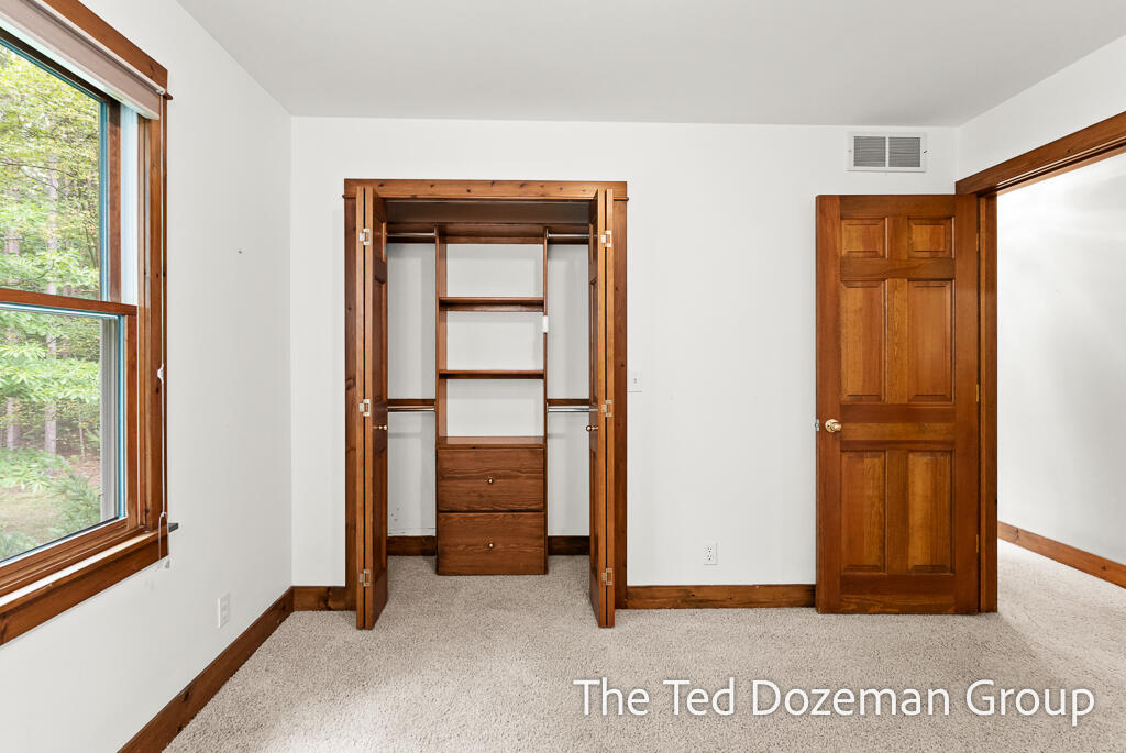 16565 Greenly Street Holland MI 49424