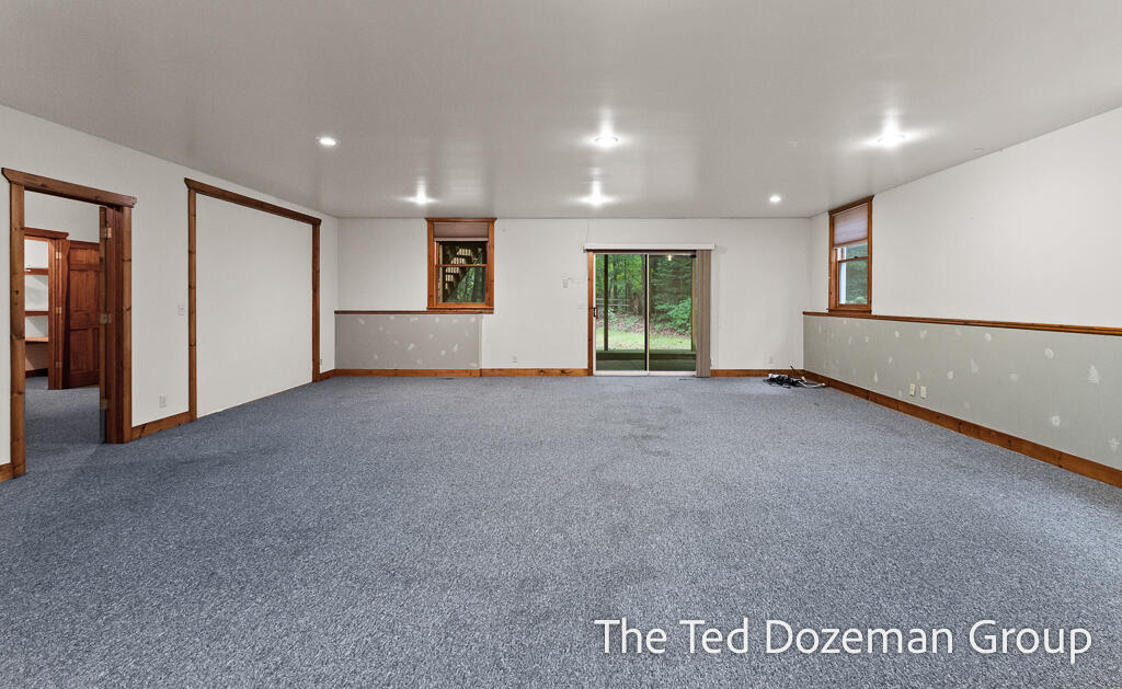 16565 Greenly Street Holland MI 49424