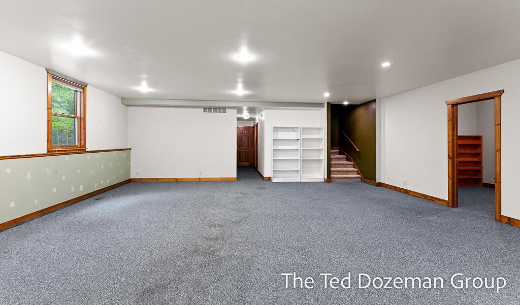 16565 Greenly Street Holland MI 49424