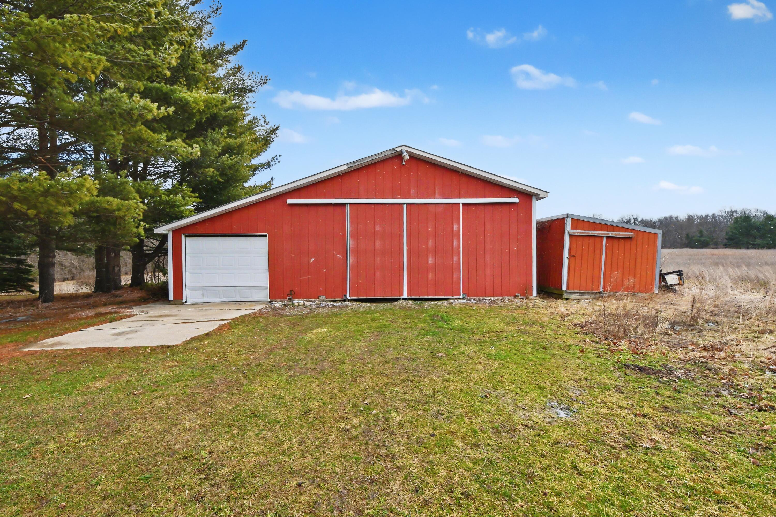 11400 Tefft Avenue NE Rockford MI 49341