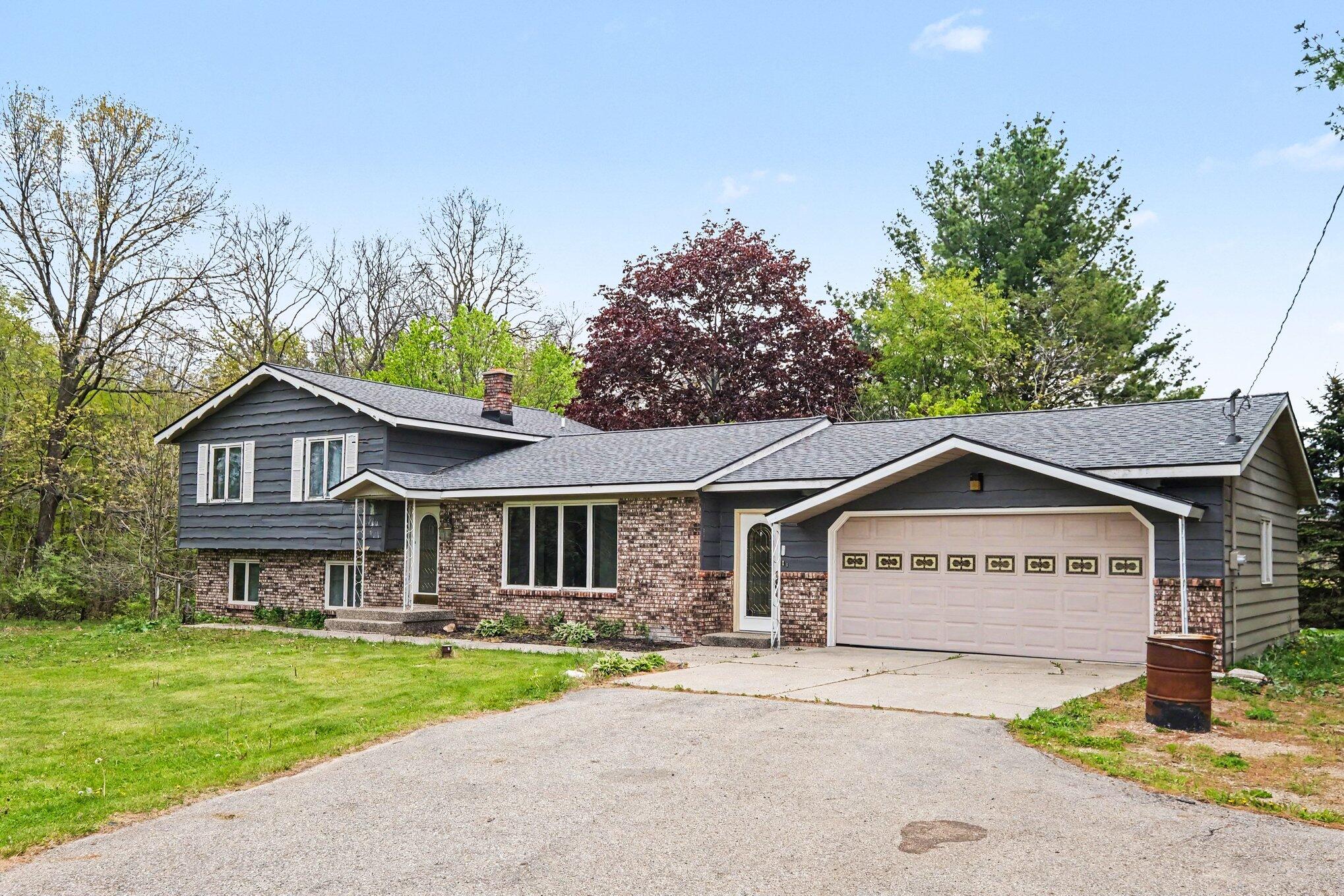 11400 Tefft Avenue NE Rockford MI 49341
