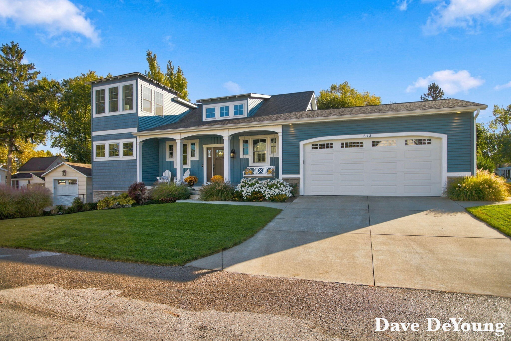 543 Lake Drive Holland MI 49423