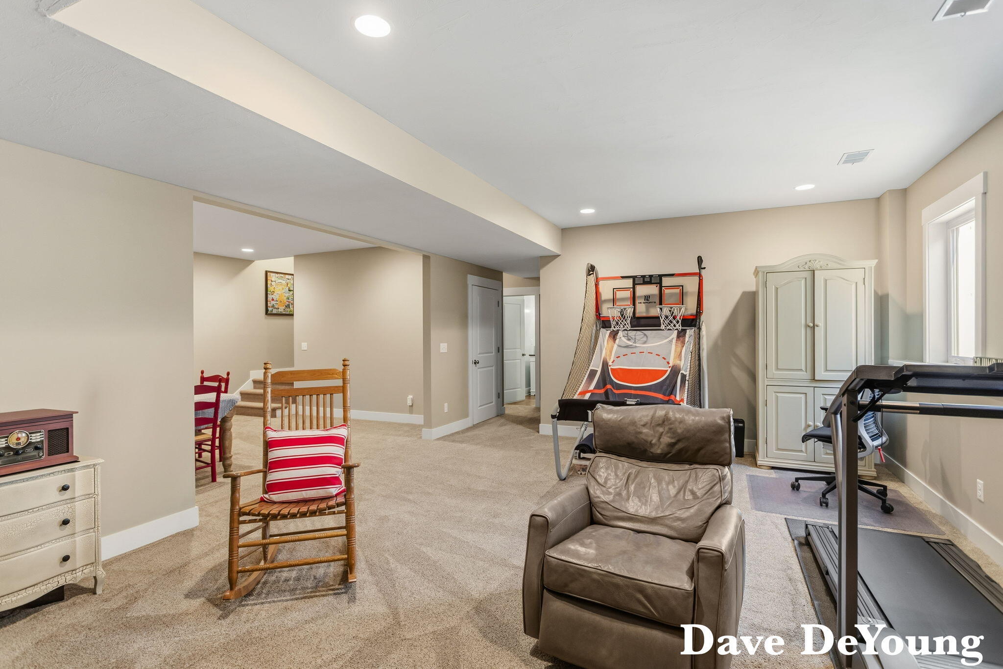 543 Lake Drive Holland MI 49423