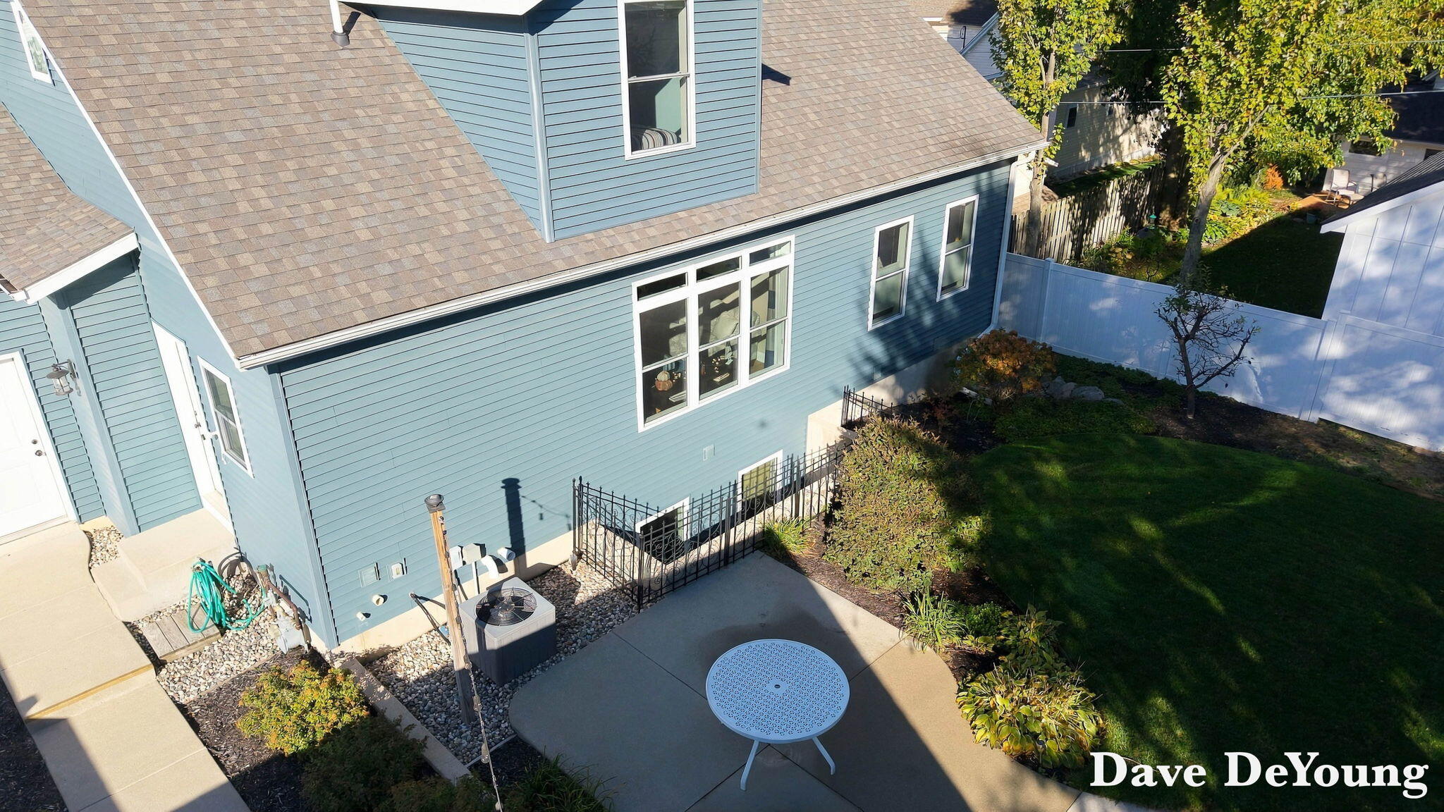 543 Lake Drive Holland MI 49423