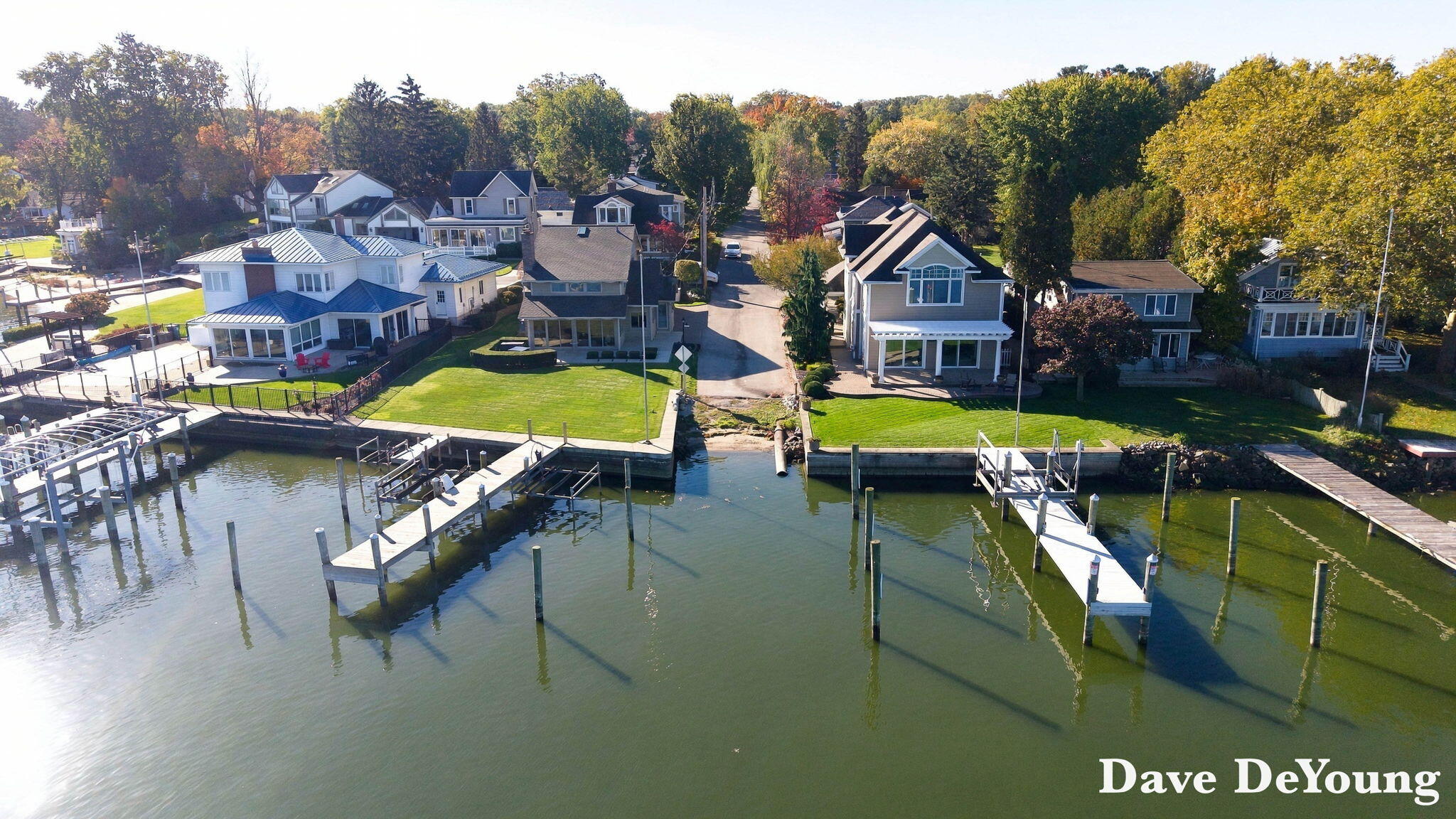 543 Lake Drive Holland MI 49423