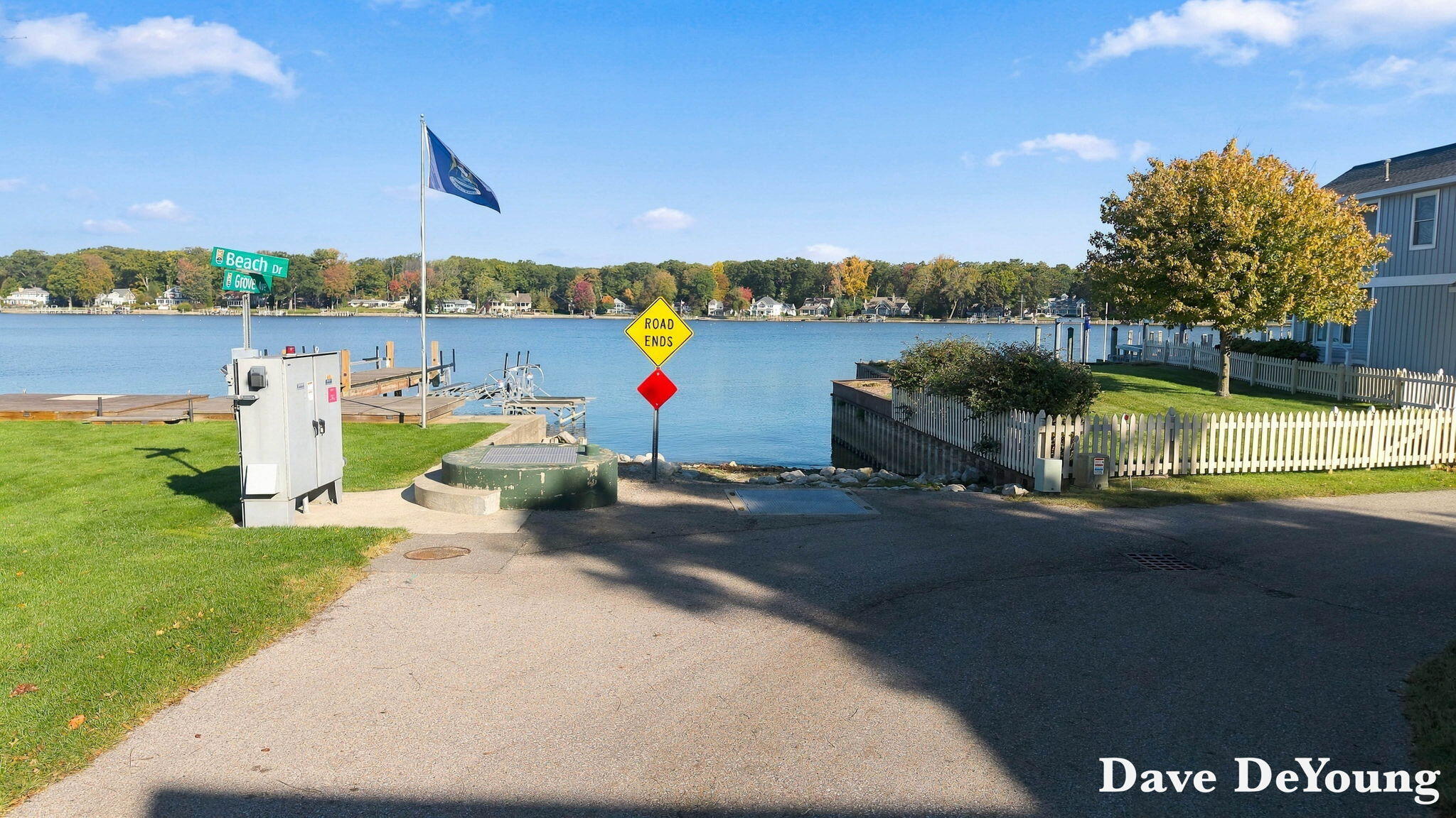 543 Lake Drive Holland MI 49423