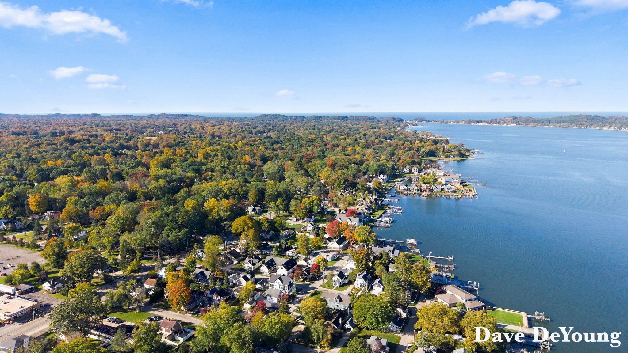 543 Lake Drive Holland MI 49423