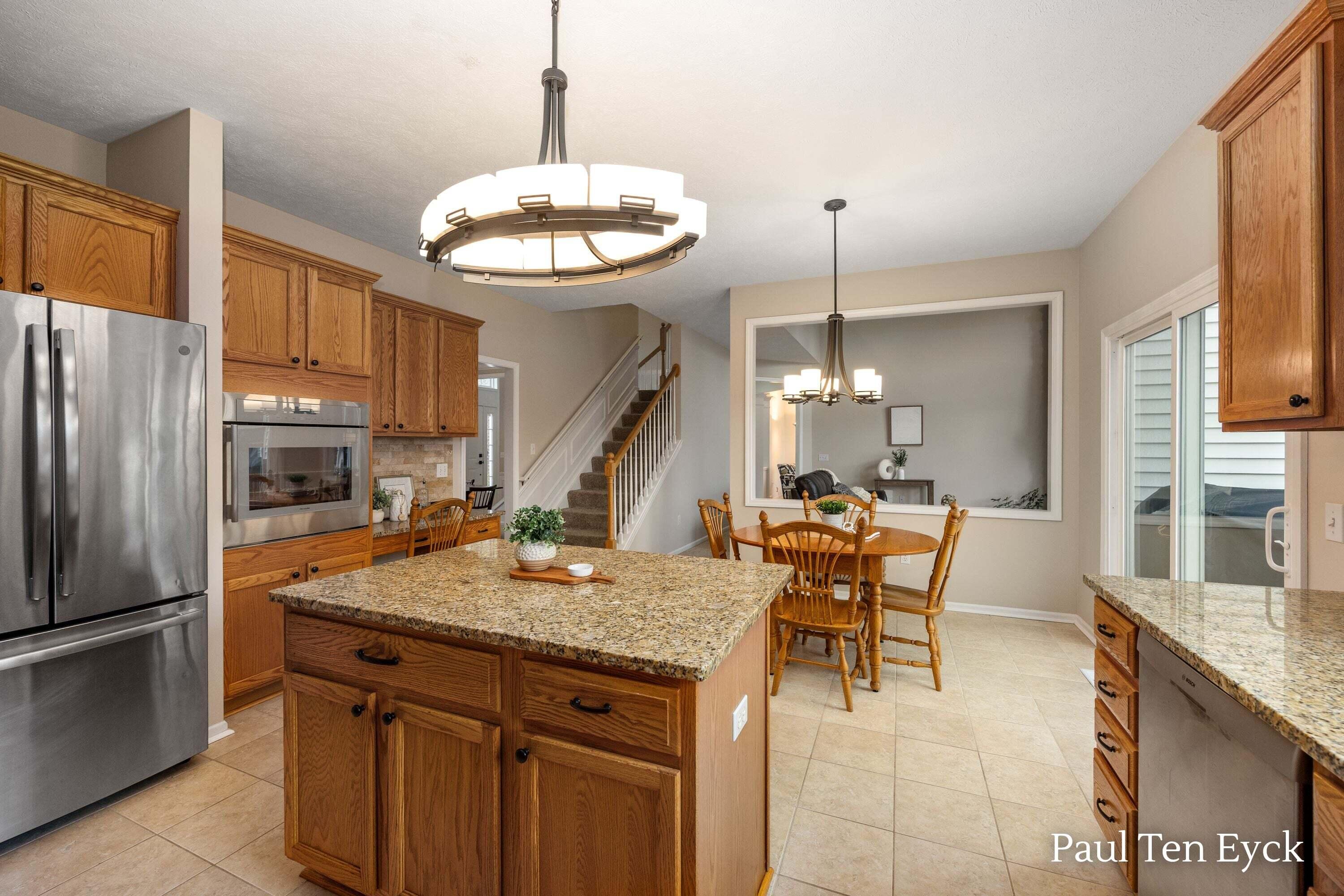 7069 Maplecrest Drive SE Grand Rapids MI 49546