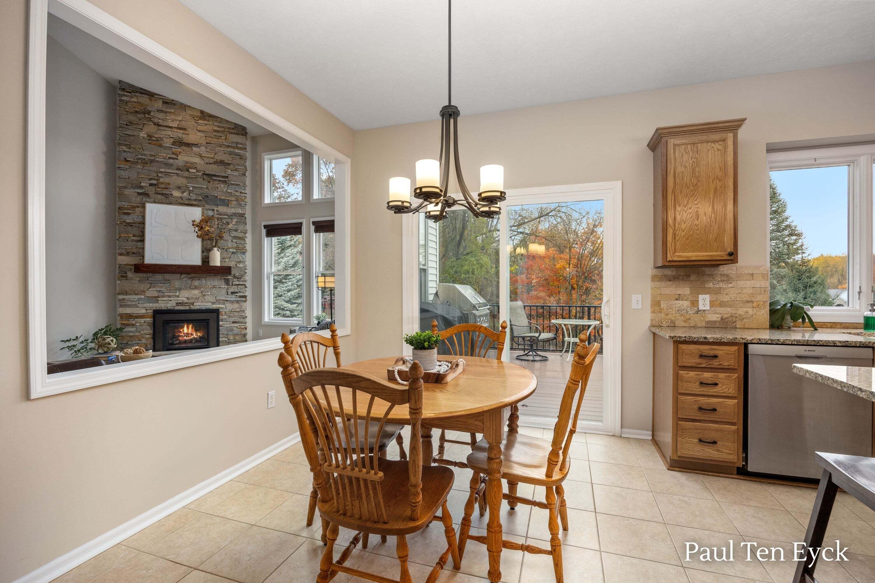7069 Maplecrest Drive SE Grand Rapids MI 49546