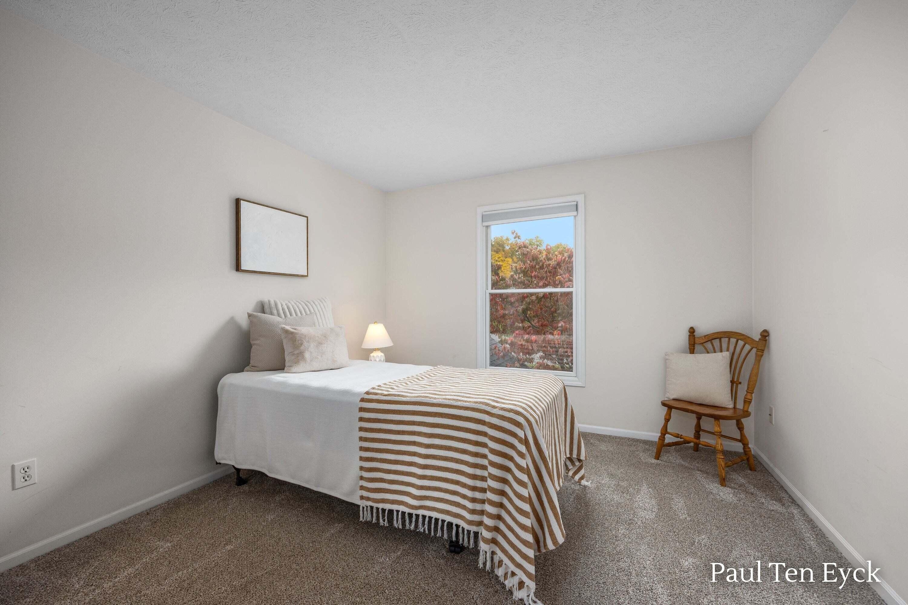 7069 Maplecrest Drive SE Grand Rapids MI 49546