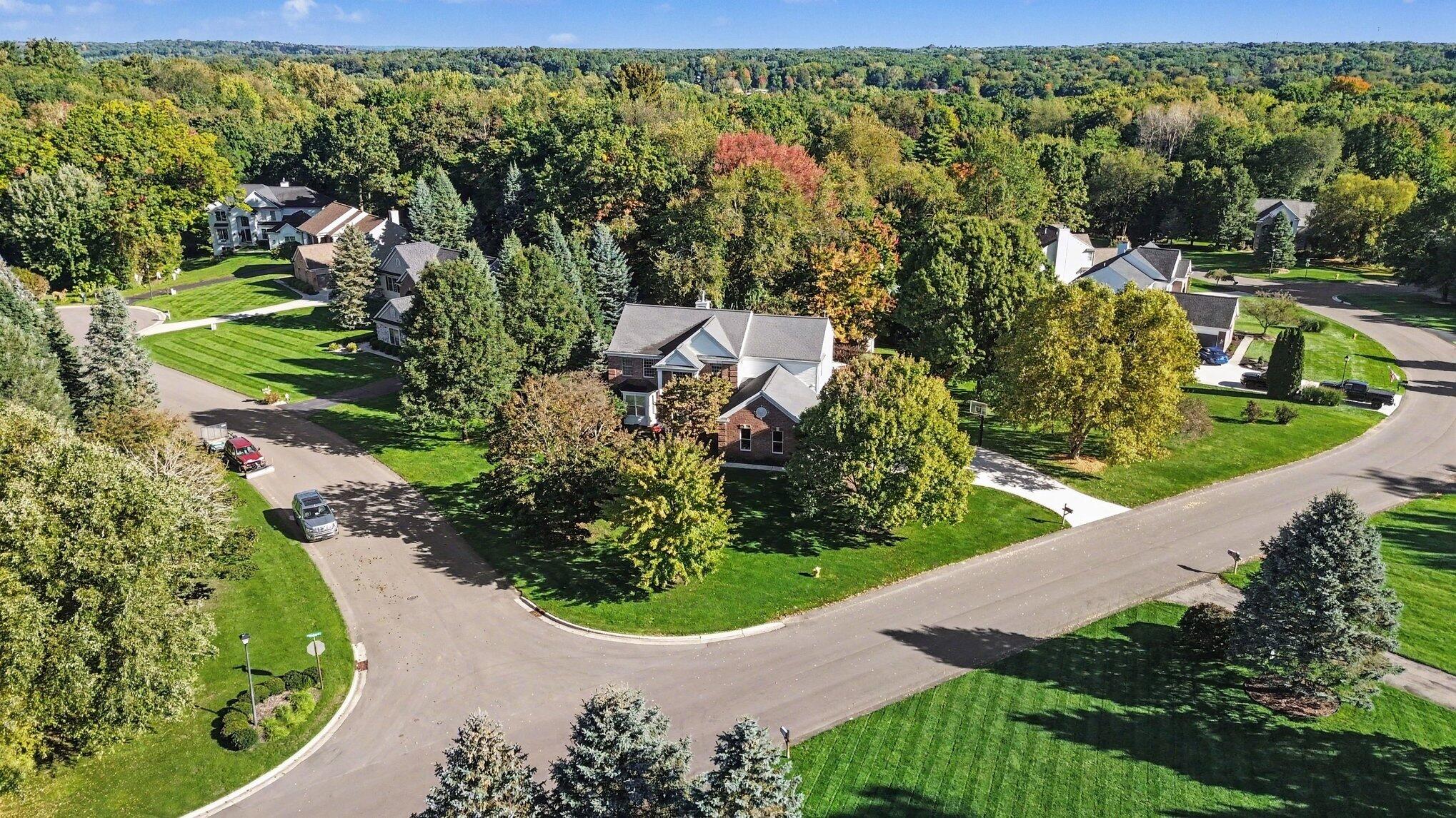 7069 Maplecrest Drive SE Grand Rapids MI 49546