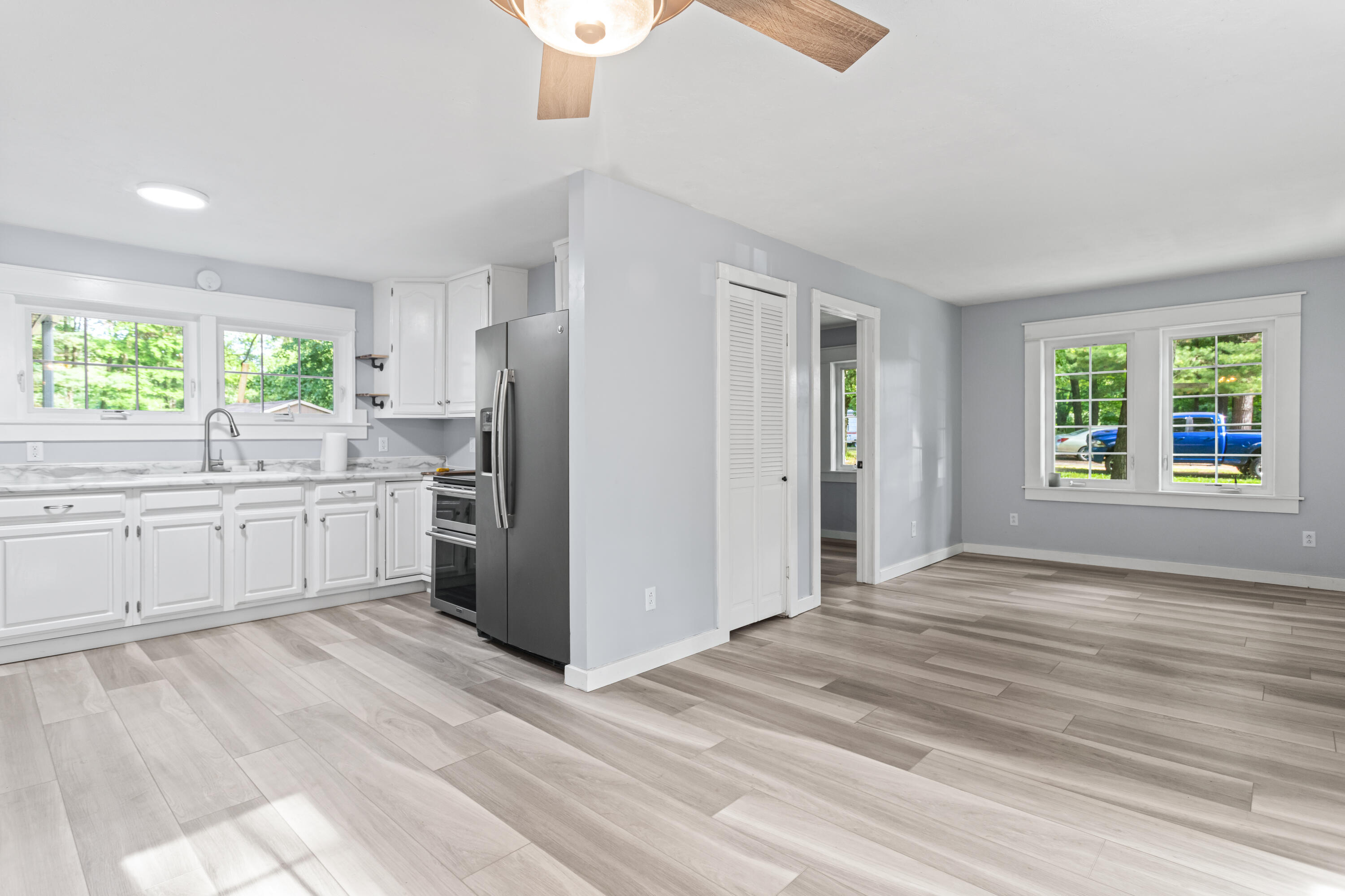 6741 Wood Road Norton Shores MI 49444