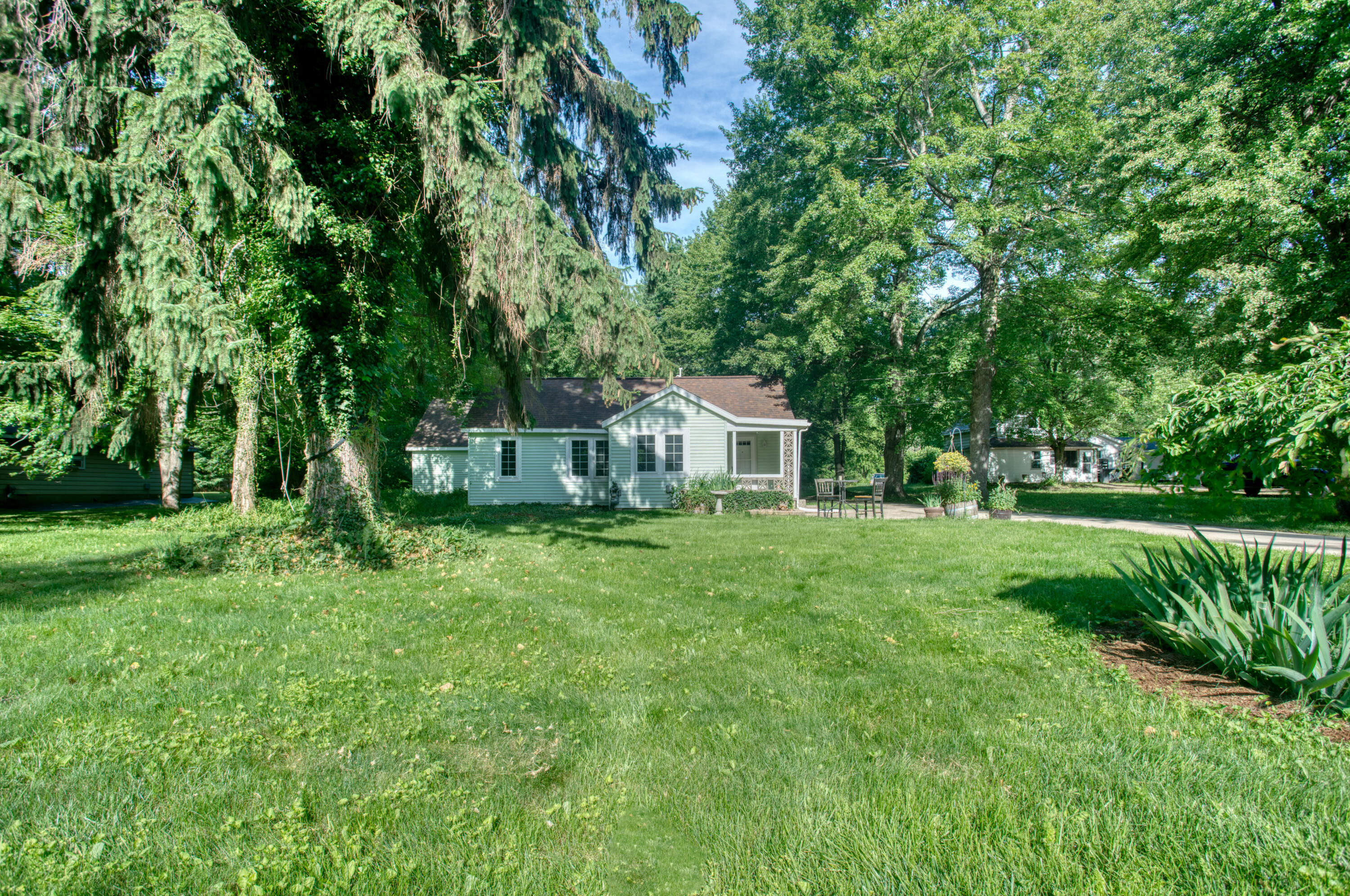 6741 Wood Road Norton Shores MI 49444