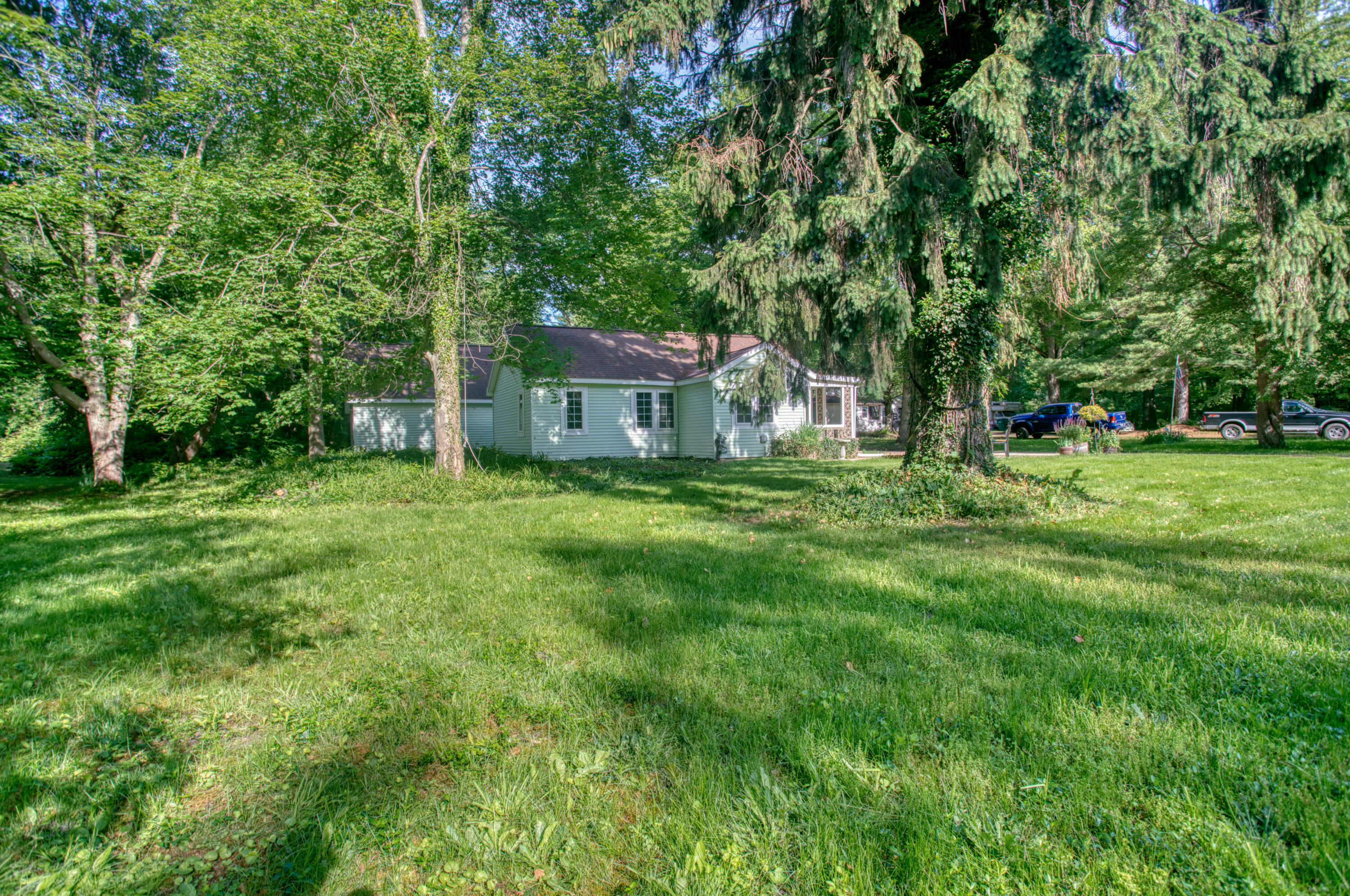 6741 Wood Road Norton Shores MI 49444