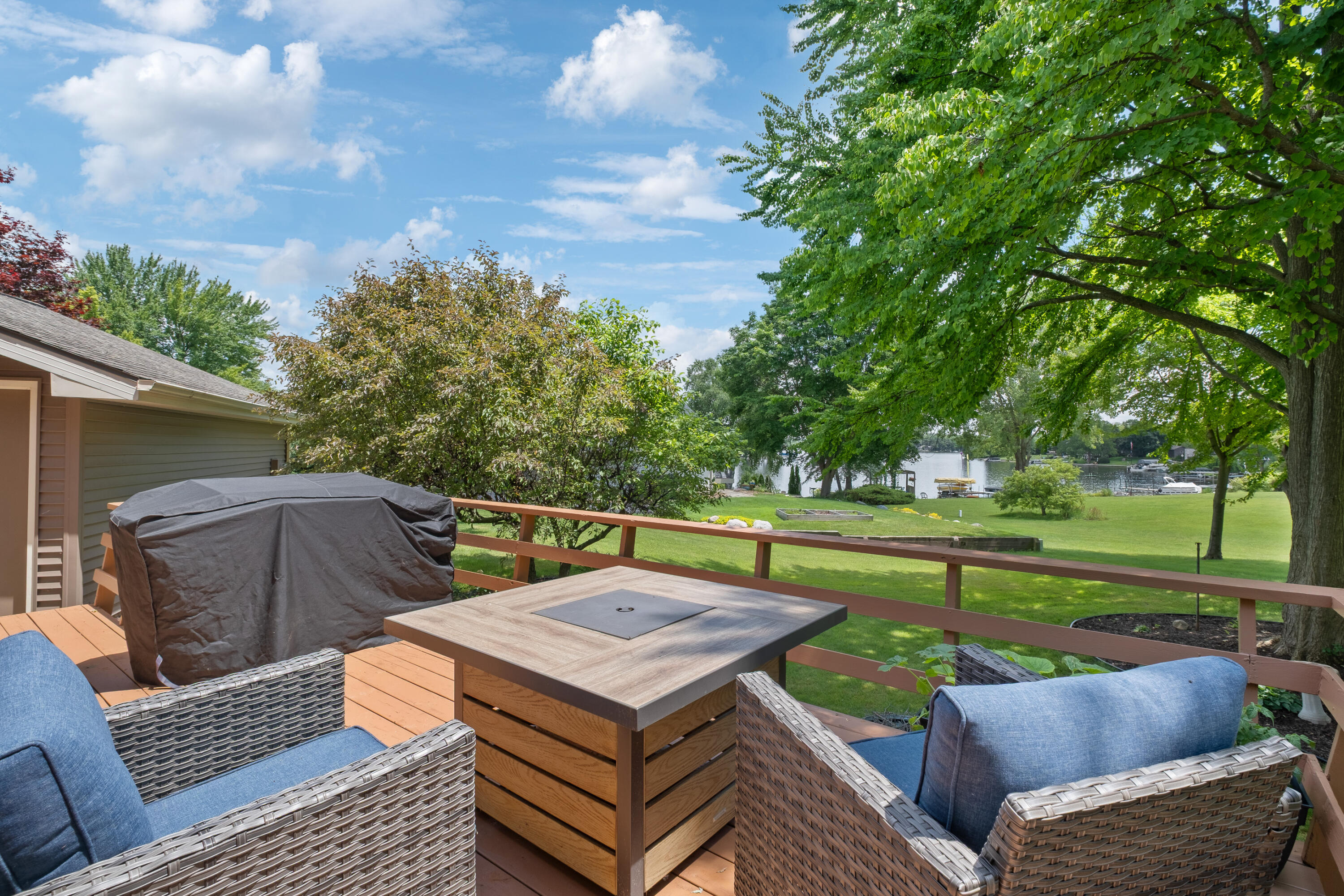 6900 Vista Grande Drive NE Rockford MI 49341