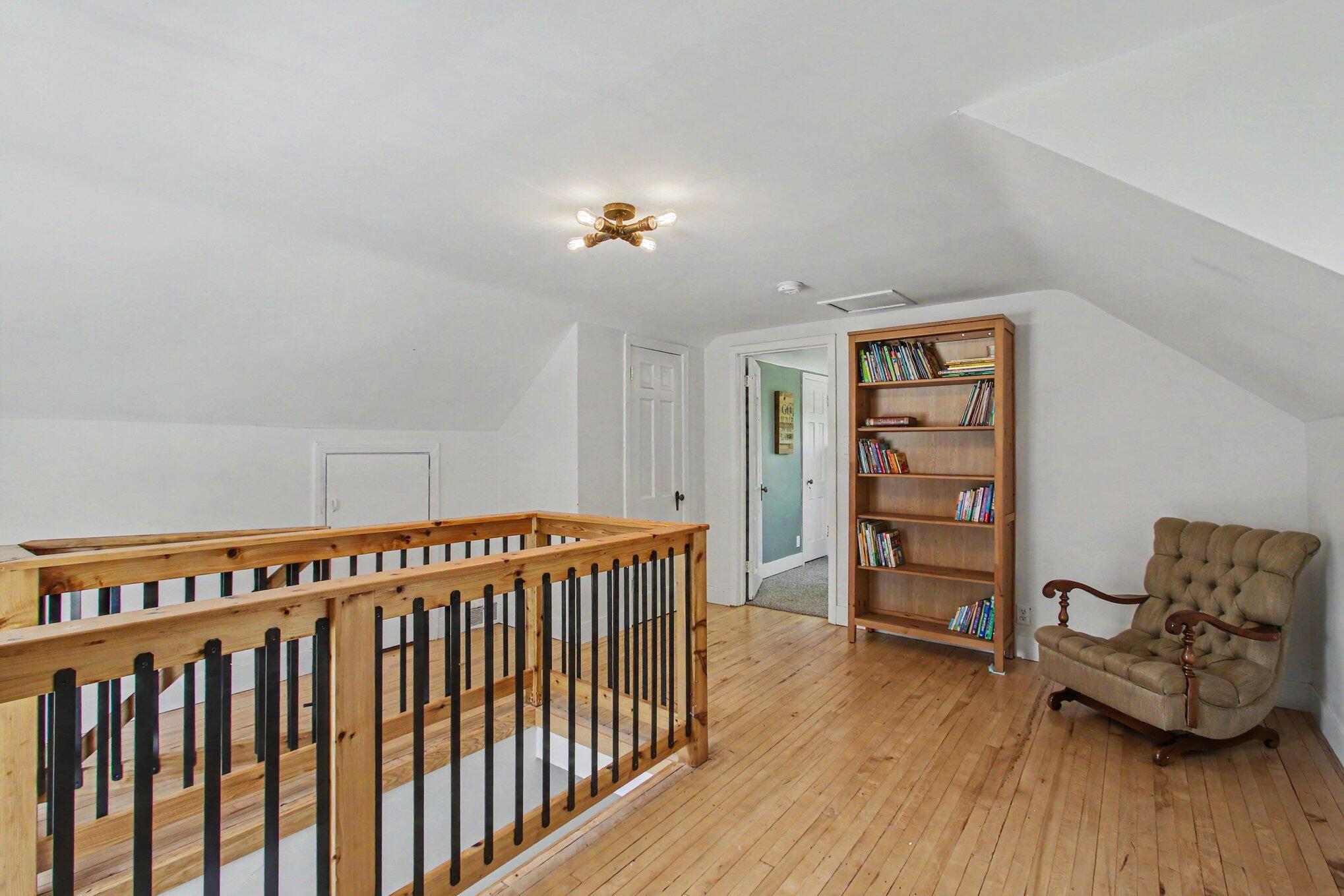 1222 W 32nd Street Holland MI 49423