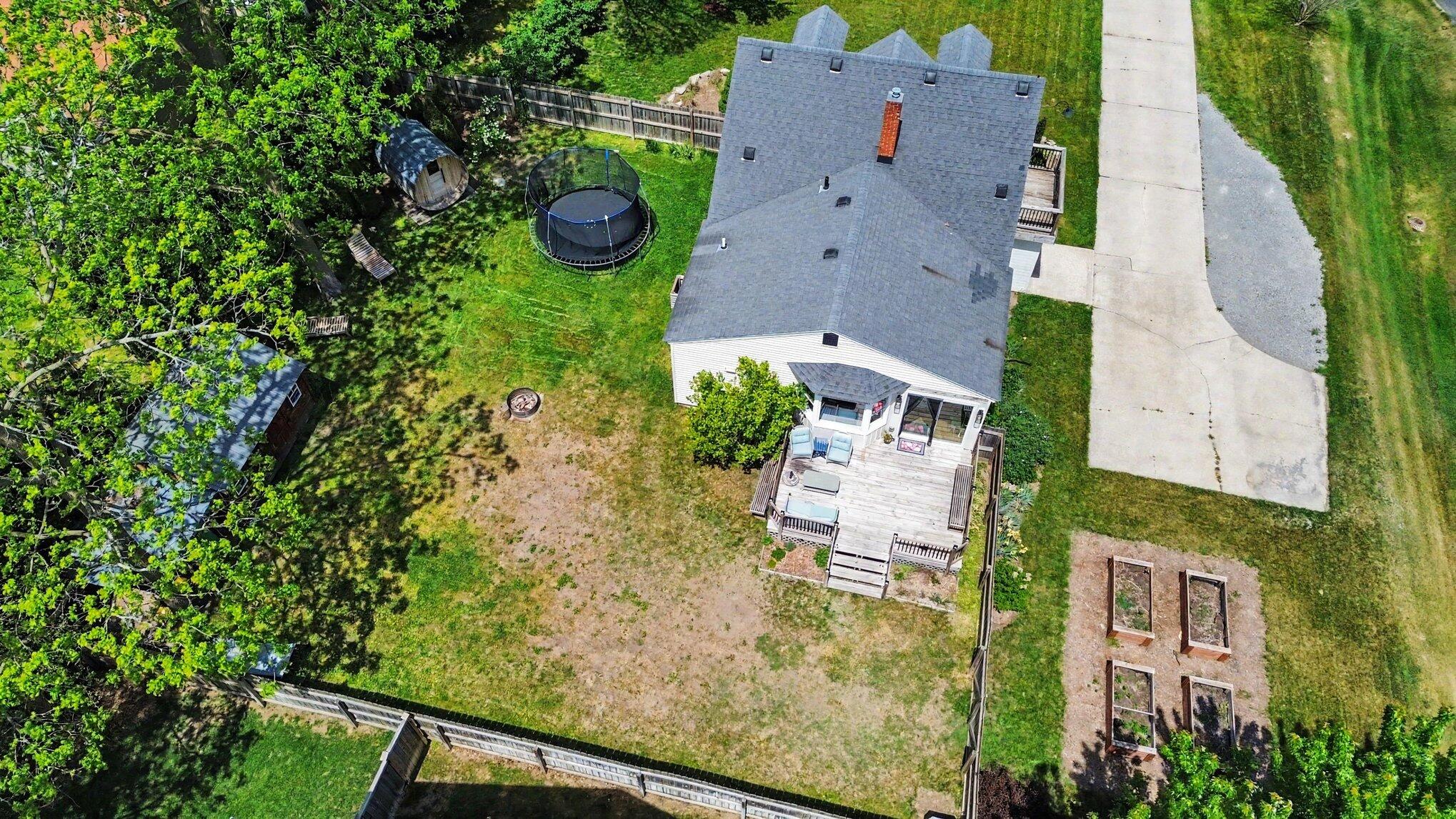 1222 W 32nd Street Holland MI 49423