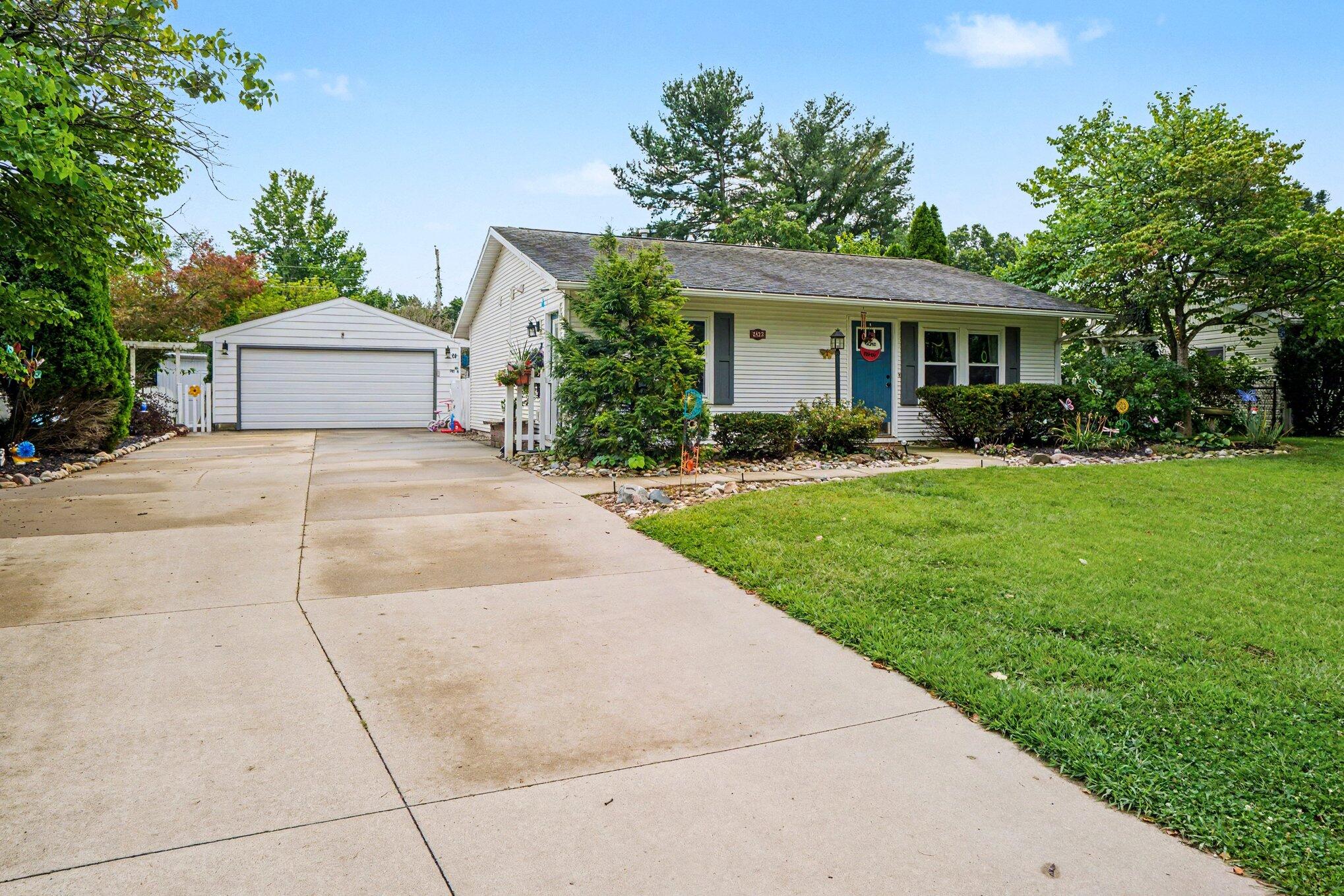 2423 Eastfield Drive Niles MI 49120