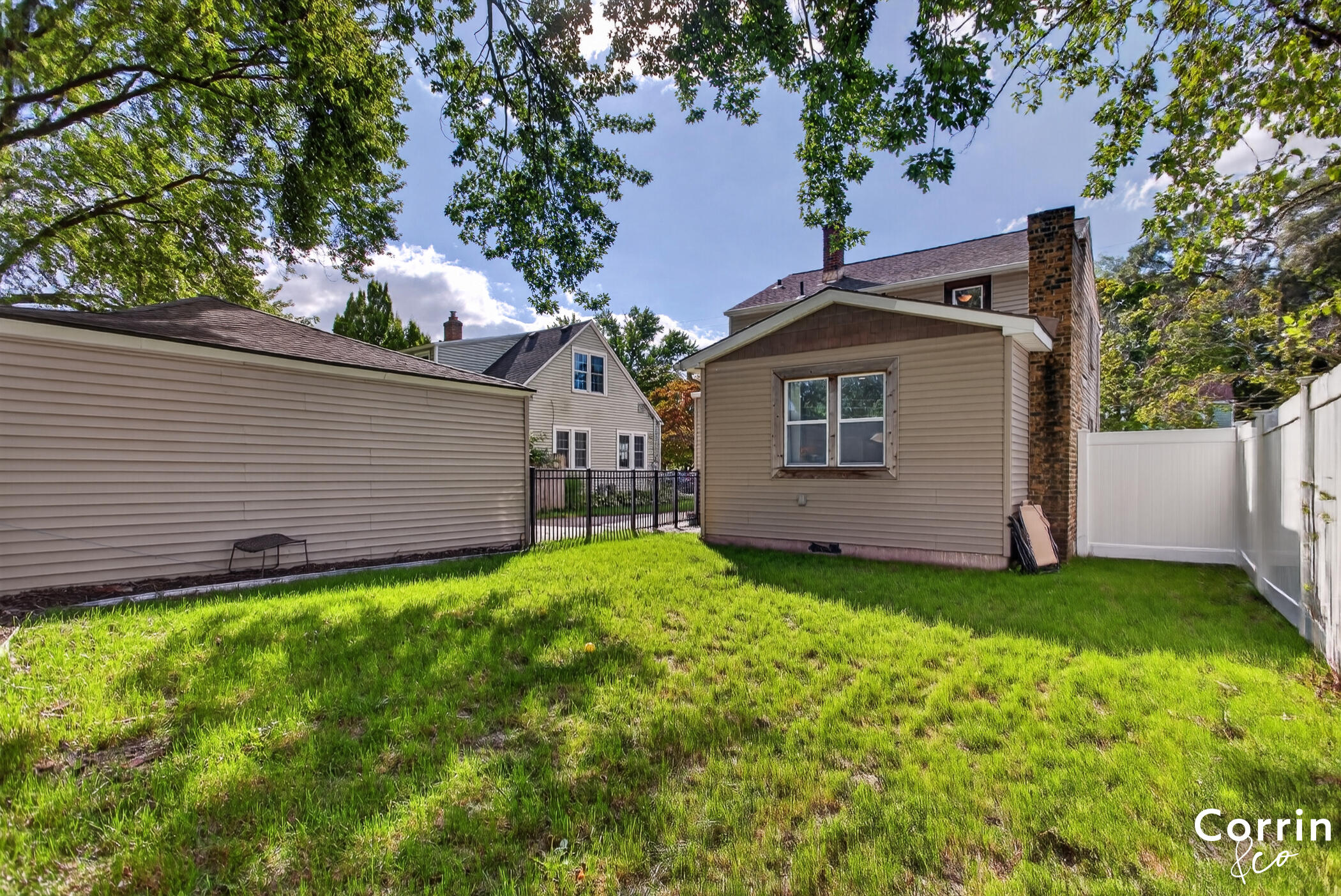 2416 Aleda Avenue SE Grand Rapids MI 49507