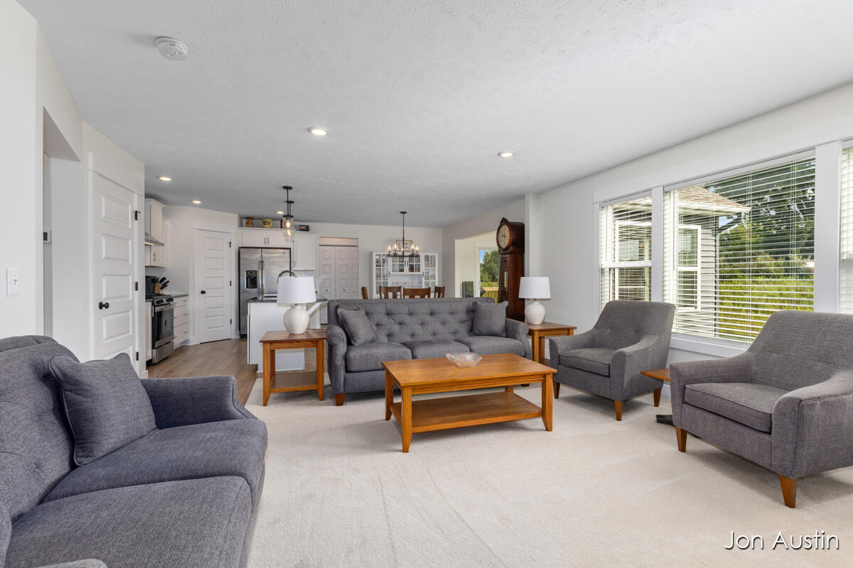 2929 E Morgan Trail NE Rockford MI 49341