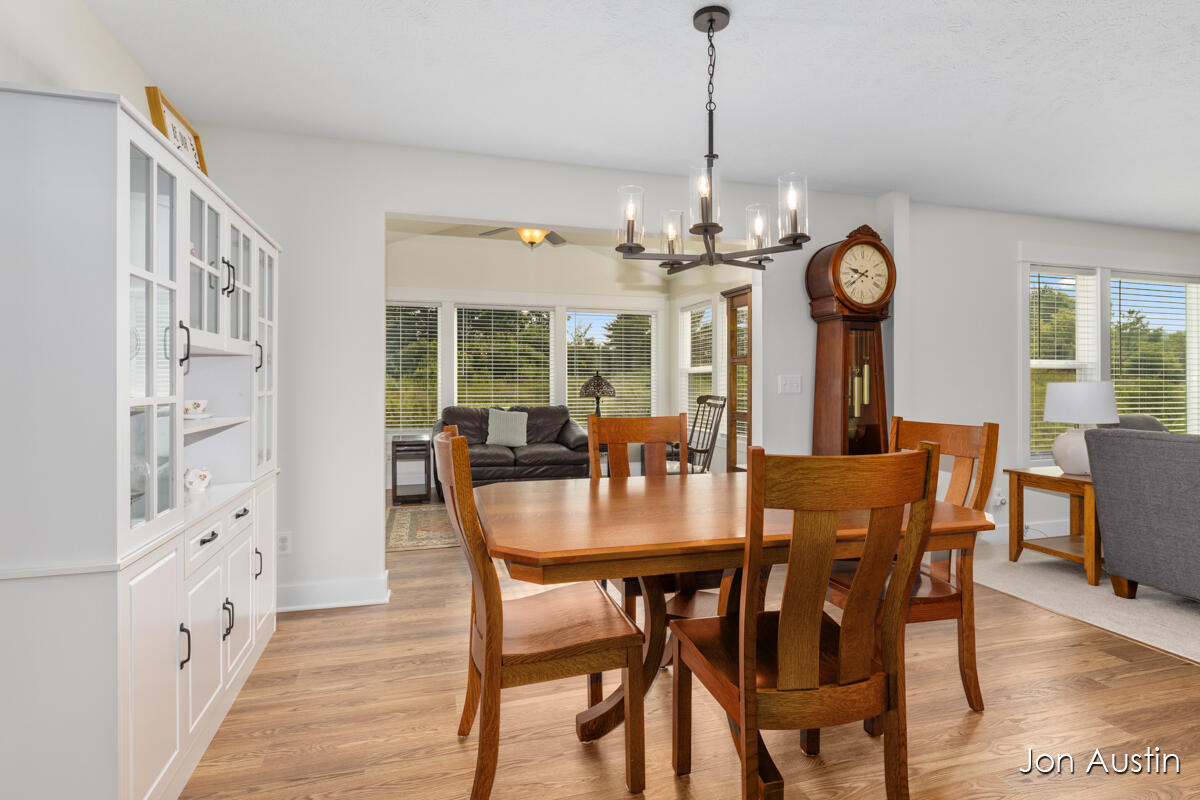 2929 E Morgan Trail NE Rockford MI 49341