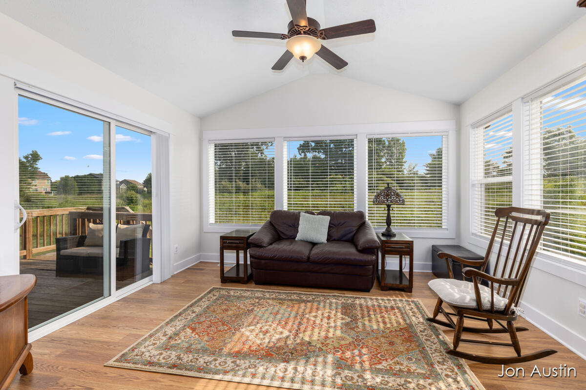 2929 E Morgan Trail NE Rockford MI 49341