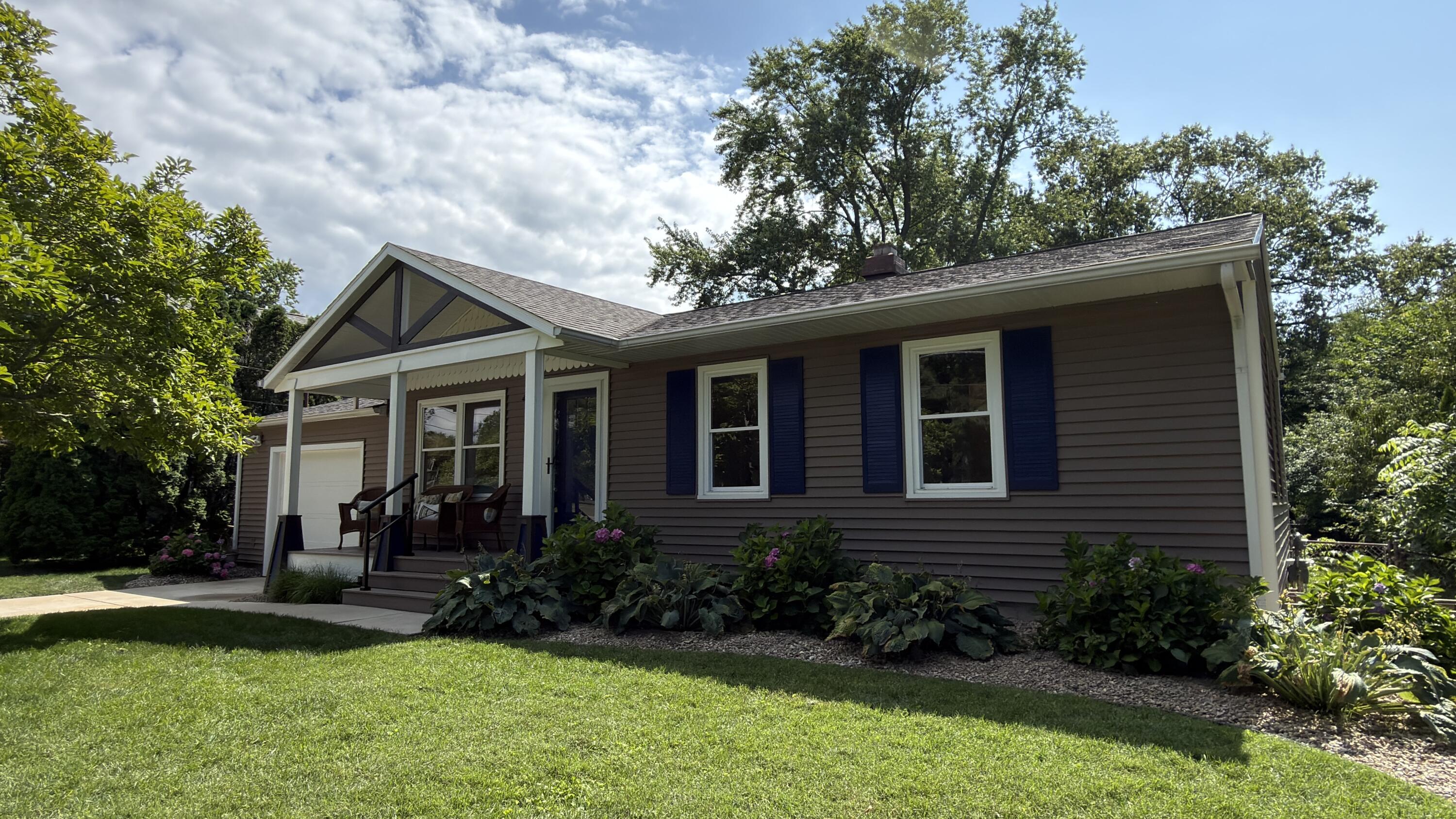 226 S Chicago Street New Buffalo MI 49117