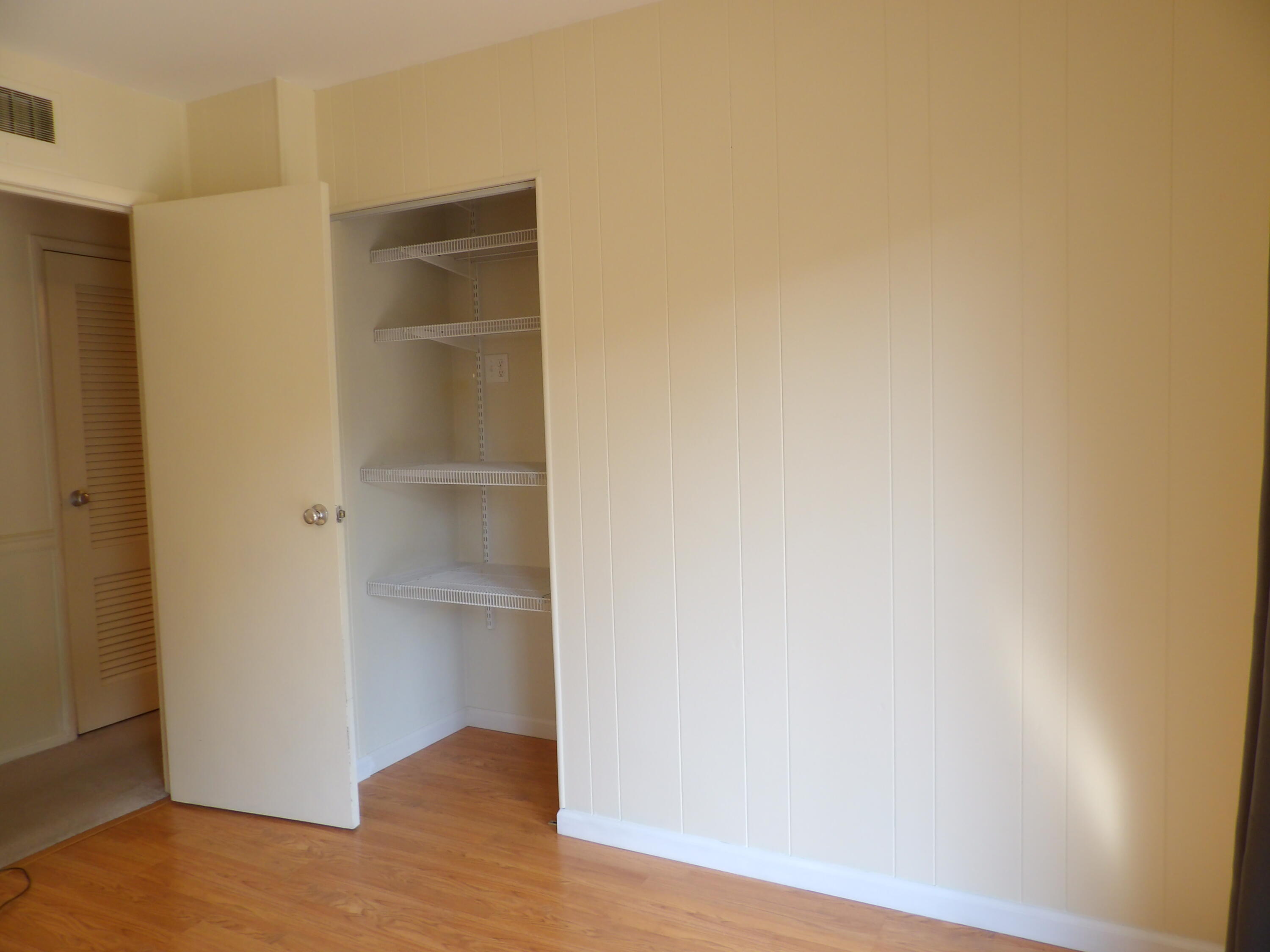 2432 Allerton Street Niles MI 49120