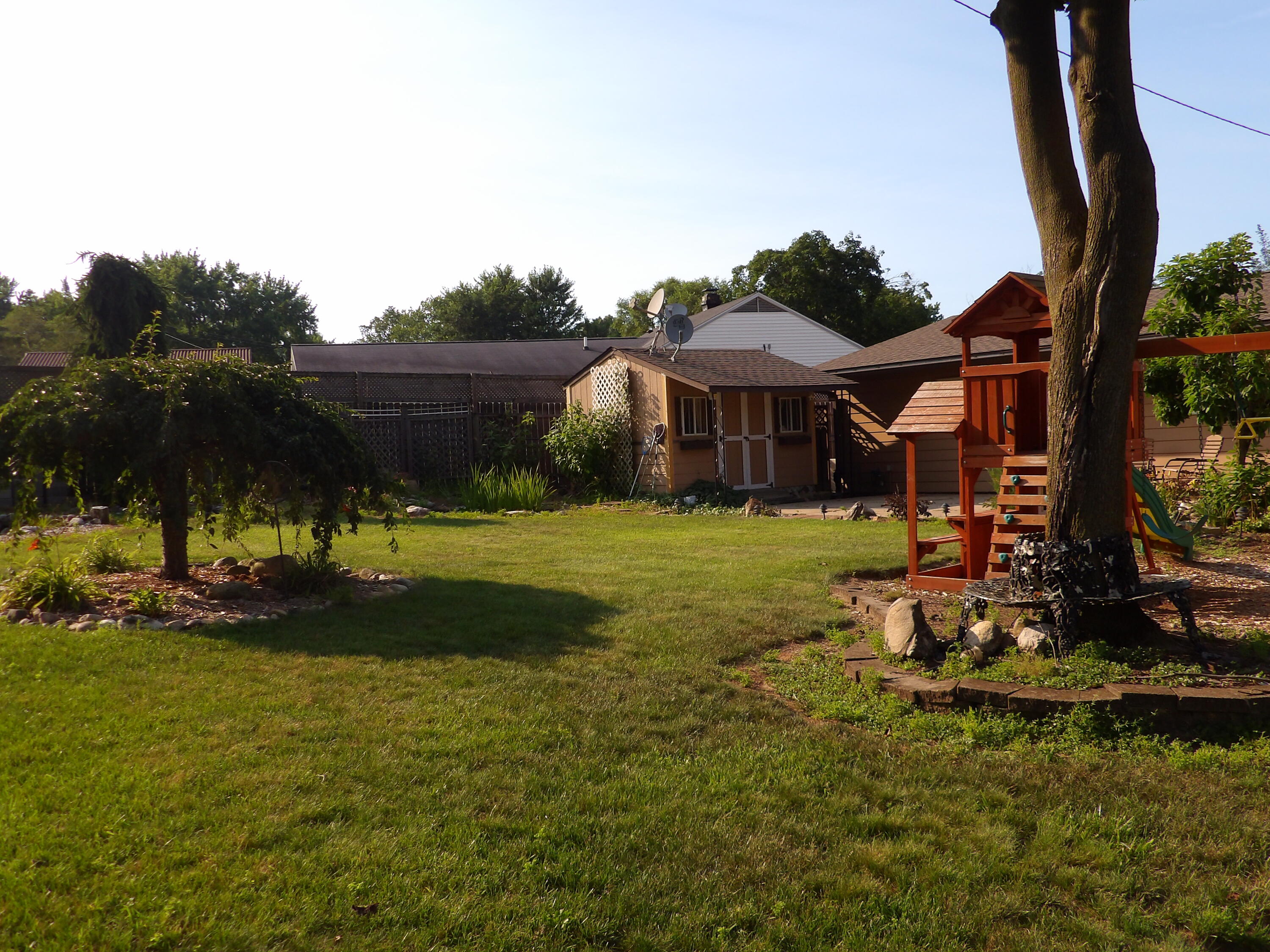 2432 Allerton Street Niles MI 49120