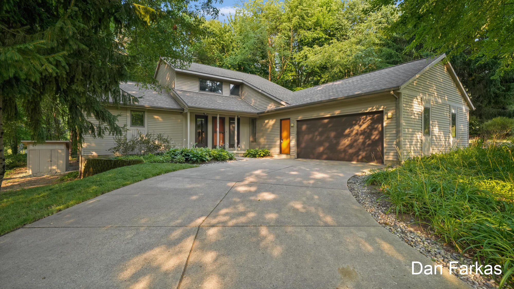 3262 Breckenridge Court NE Grand Rapids MI 49525