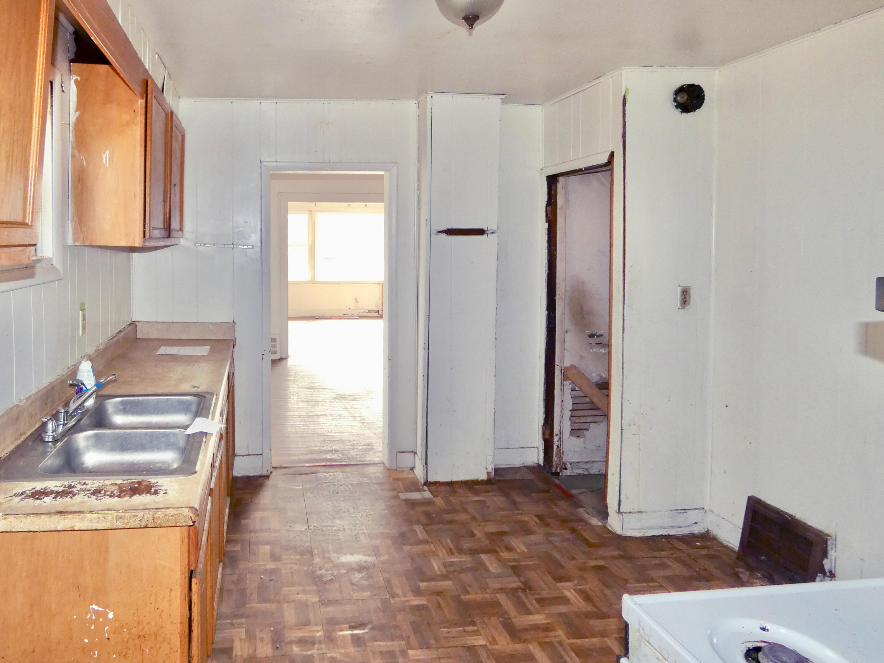 885 Mineral Avenue Benton Harbor MI 49022