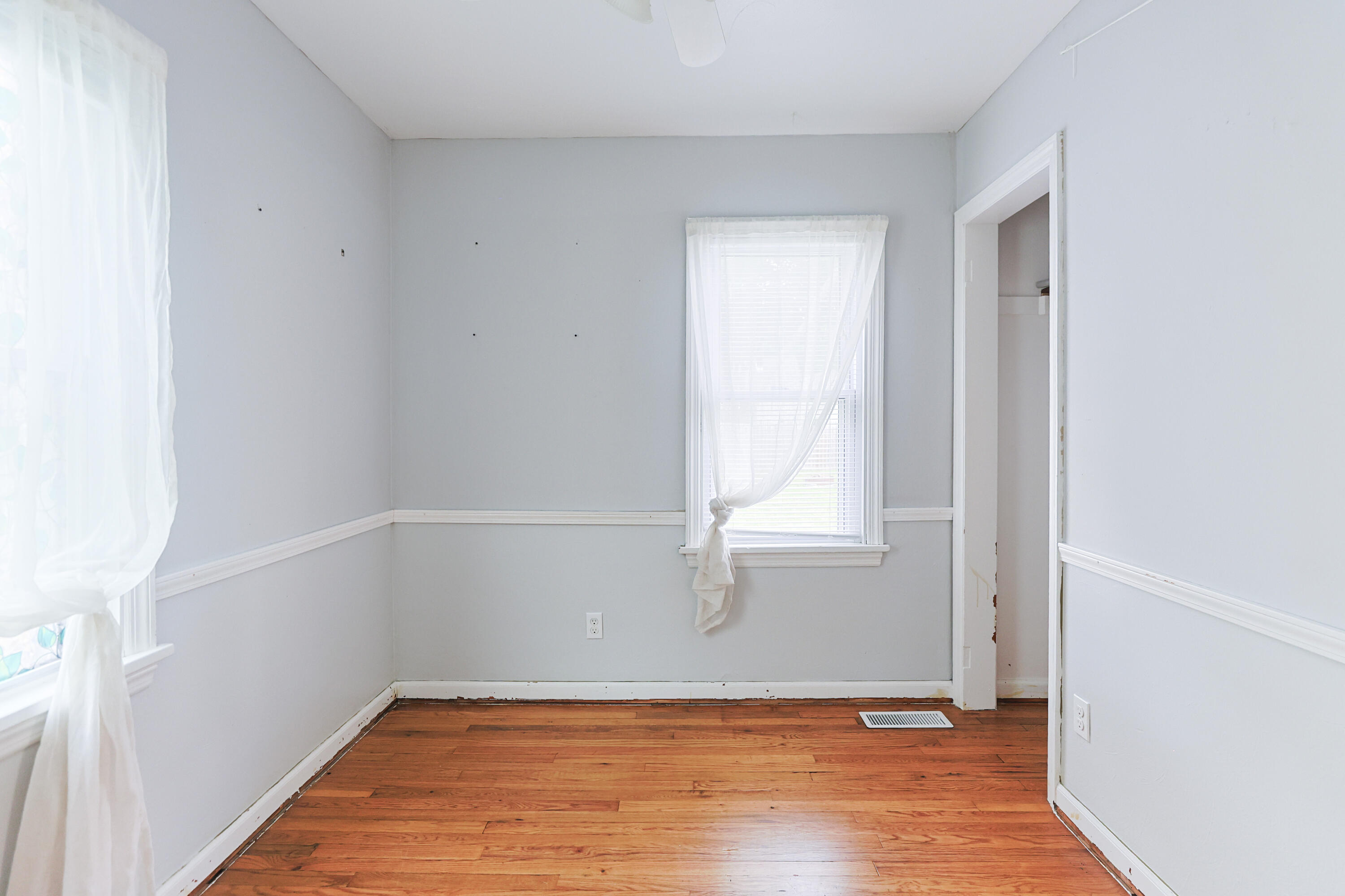 1643 Ferry Street Niles MI 49120